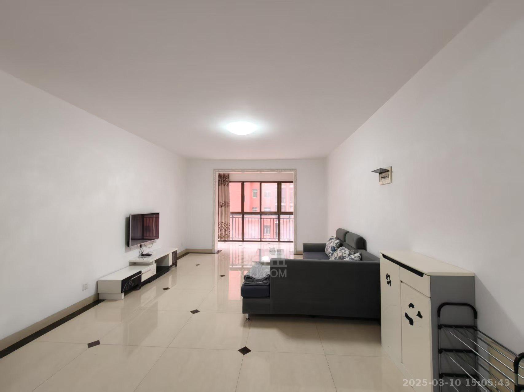 庐山恋 2室2厅2卫 1600.0元/月 庐山恋 2室2厅2卫 1600.0元/月室内图