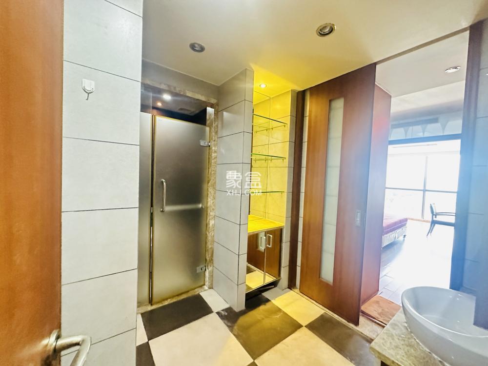 海岸壹号 2室2厅1卫 146.0万 海岸壹号 2室2厅1卫 146.0万室内图