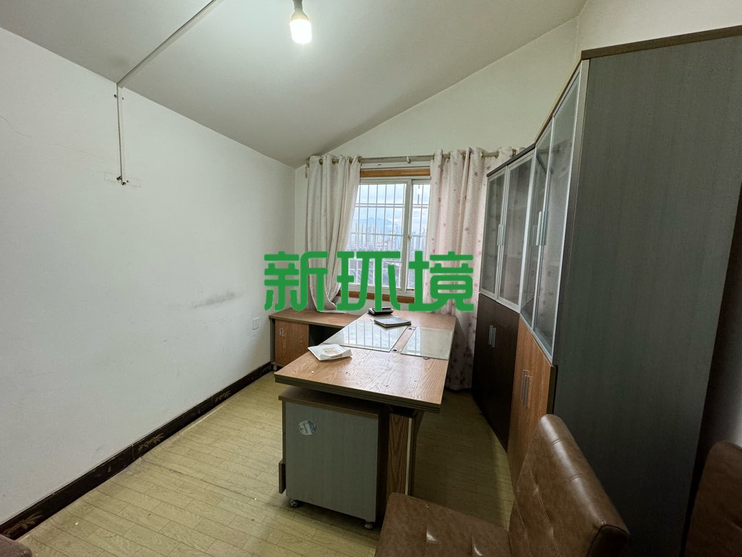 五金建材市场二期 6室2厅3卫 65.8万 五金建材市场二期 6室2厅3卫 65.8万室内图