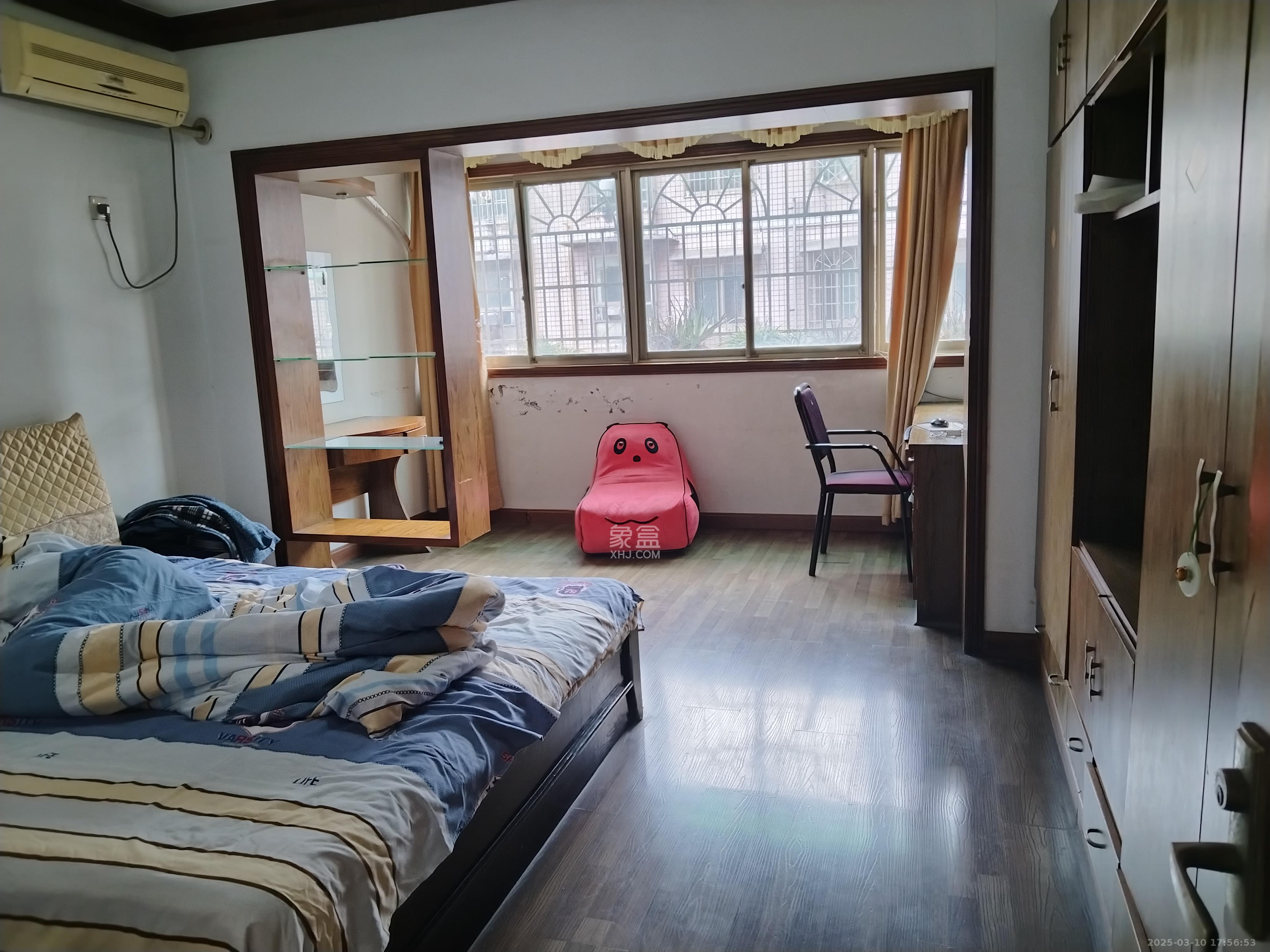 丽都苑  3室2厅1卫    1500.0元/月室内图