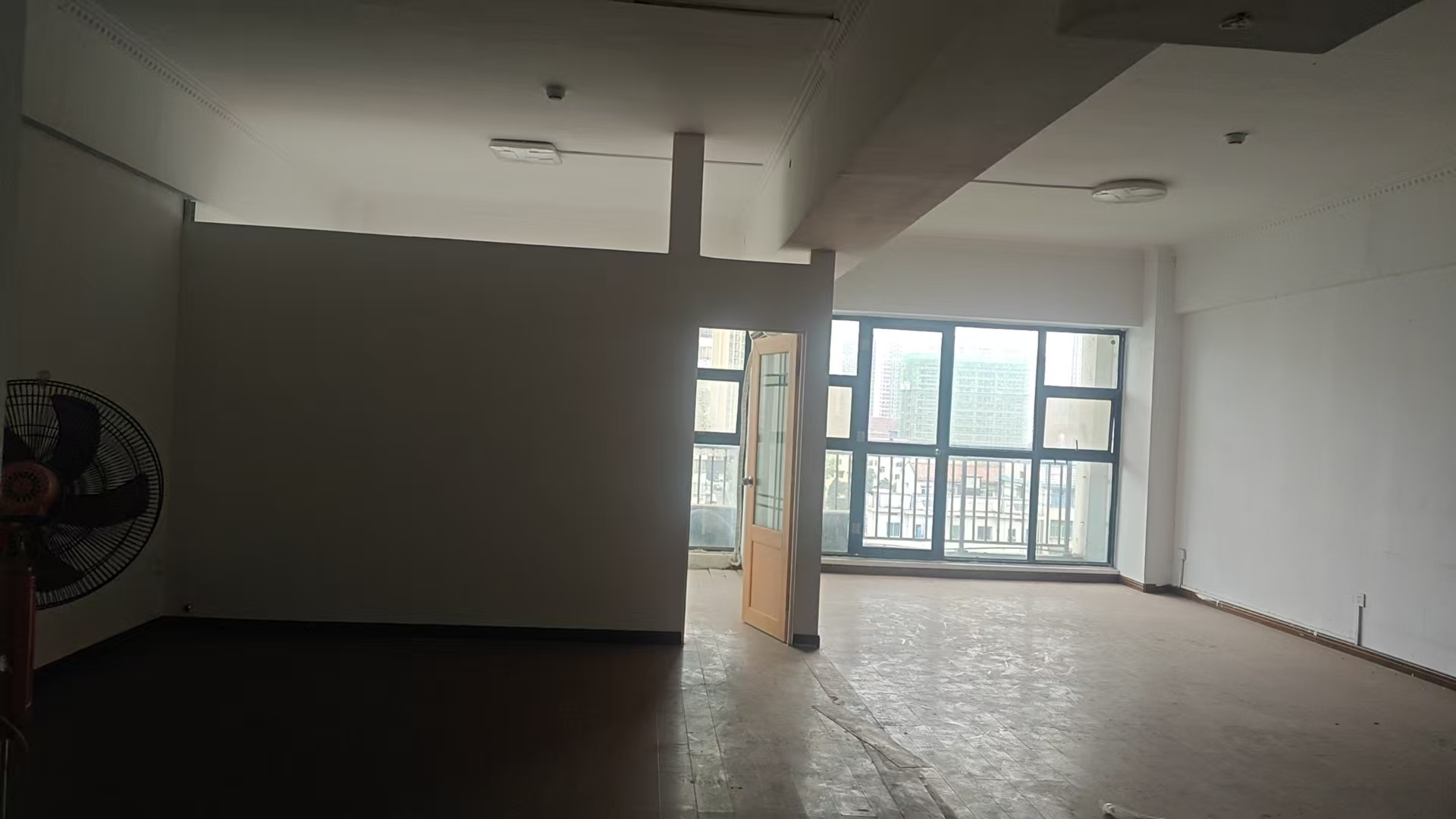 鑫天国际(鑫天偶遇) 1室1厅1卫 2000.0元/月 鑫天国际(鑫天偶遇) 1室1厅1卫 2000.0元/月室内图