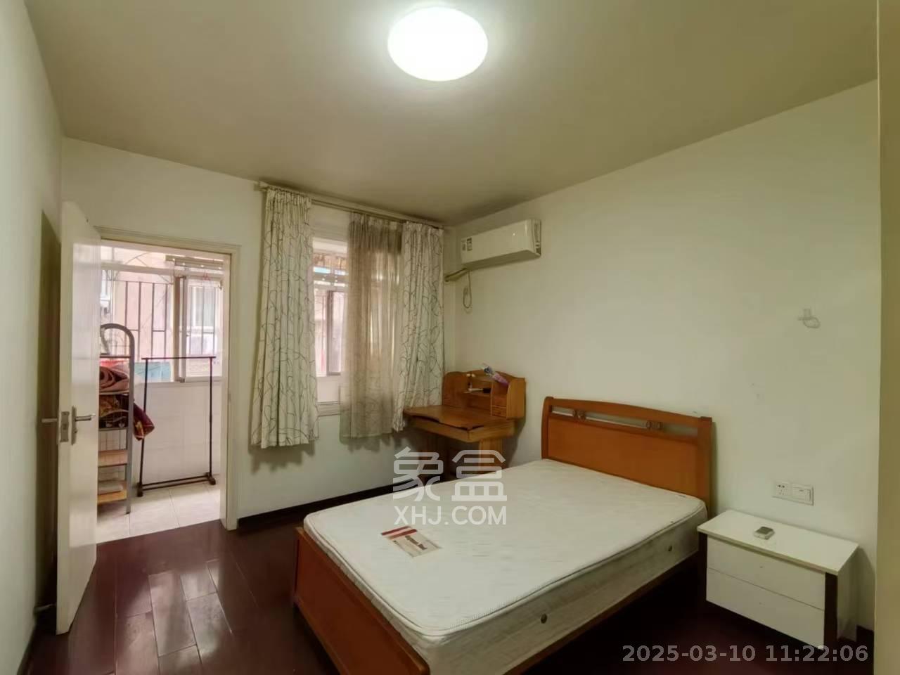 文艺新村  3室1厅1卫    3000.0元/月 文艺新村  3室1厅1卫    3000.0元/月室内图