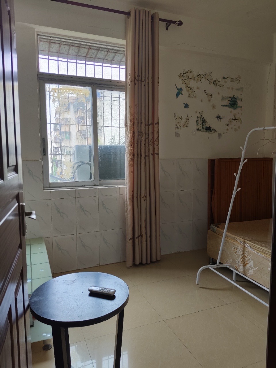 万福新村 2室2厅1卫 61.0万 万福新村 2室2厅1卫 61.0万客厅