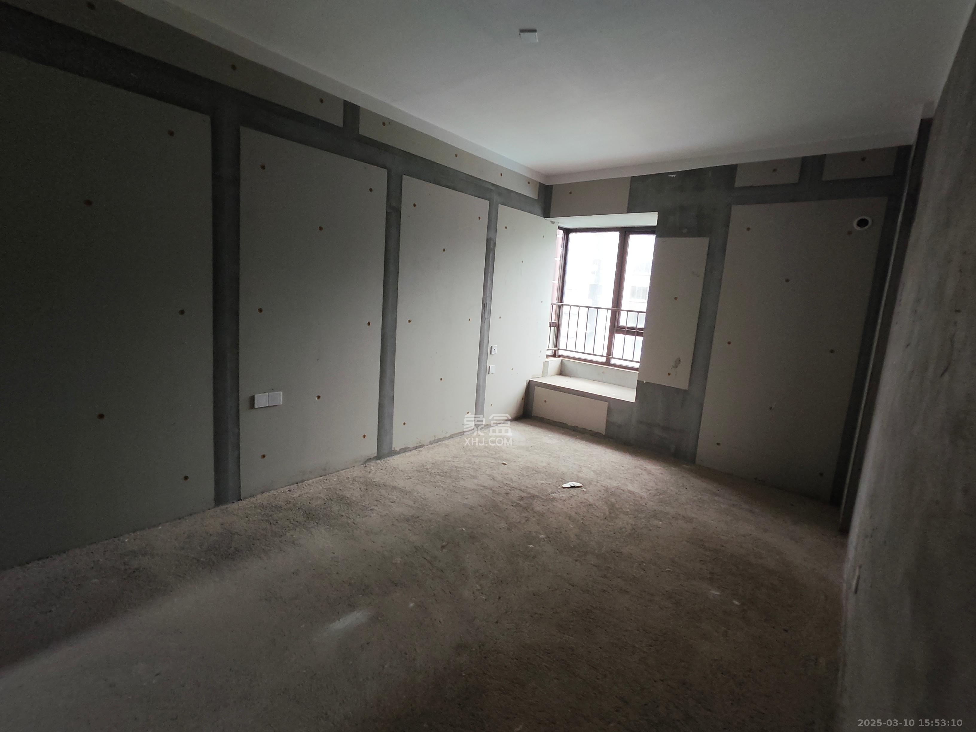 保利城(中航城国际社区、郡原美村) 1室2厅2卫 1000.0元/月 保利城(中航城国际社区、郡原美村) 1室2厅2卫 1000.0元/月室内图