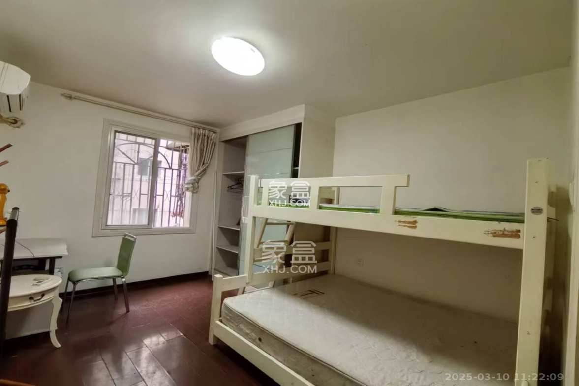 文艺新村  3室1厅1卫    3000.0元/月 文艺新村  3室1厅1卫    3000.0元/月室内图