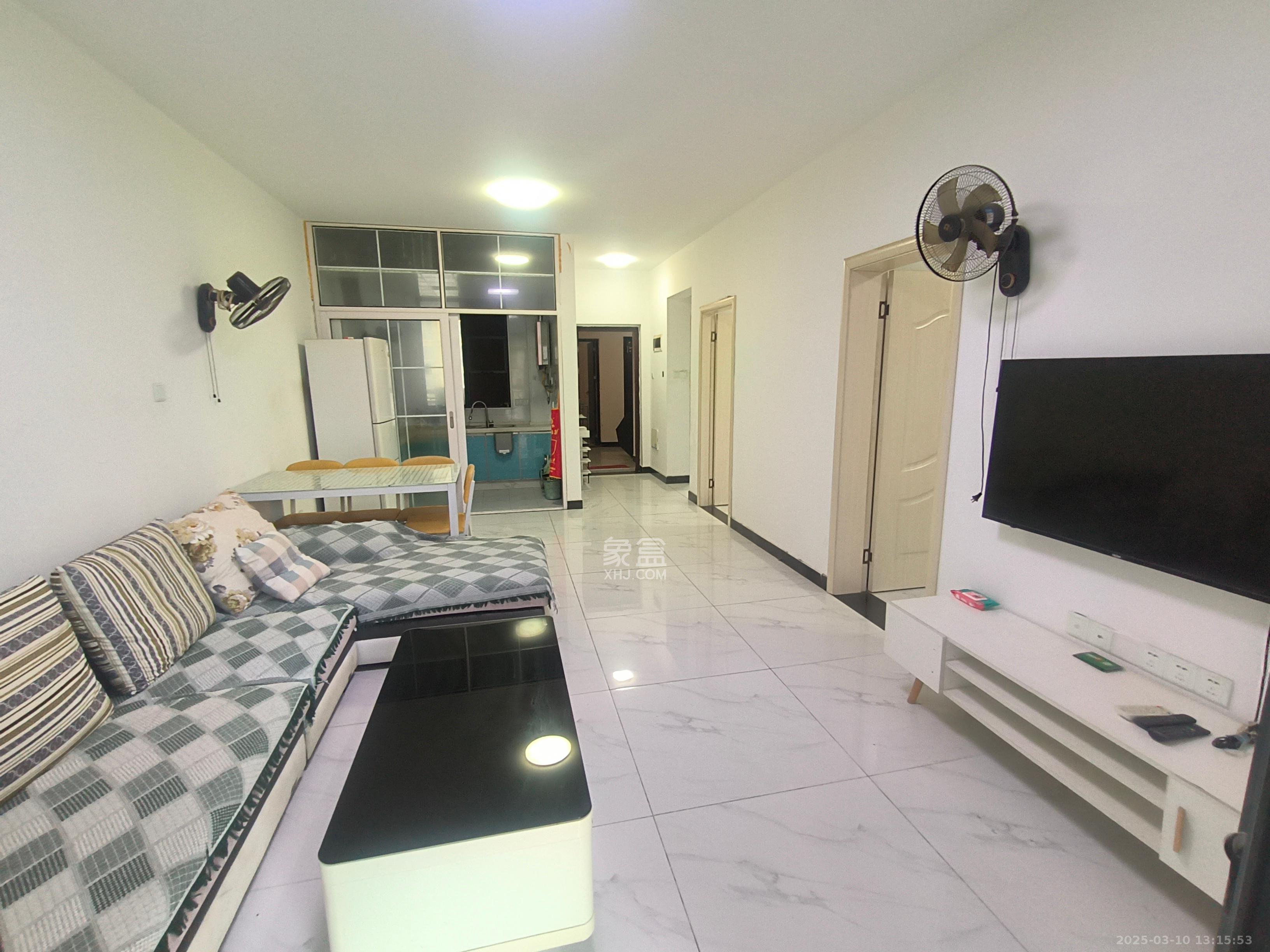 澳海月亮湾 3室2厅1卫 1700.0元/月 澳海月亮湾 3室2厅1卫 1700.0元/月室内图