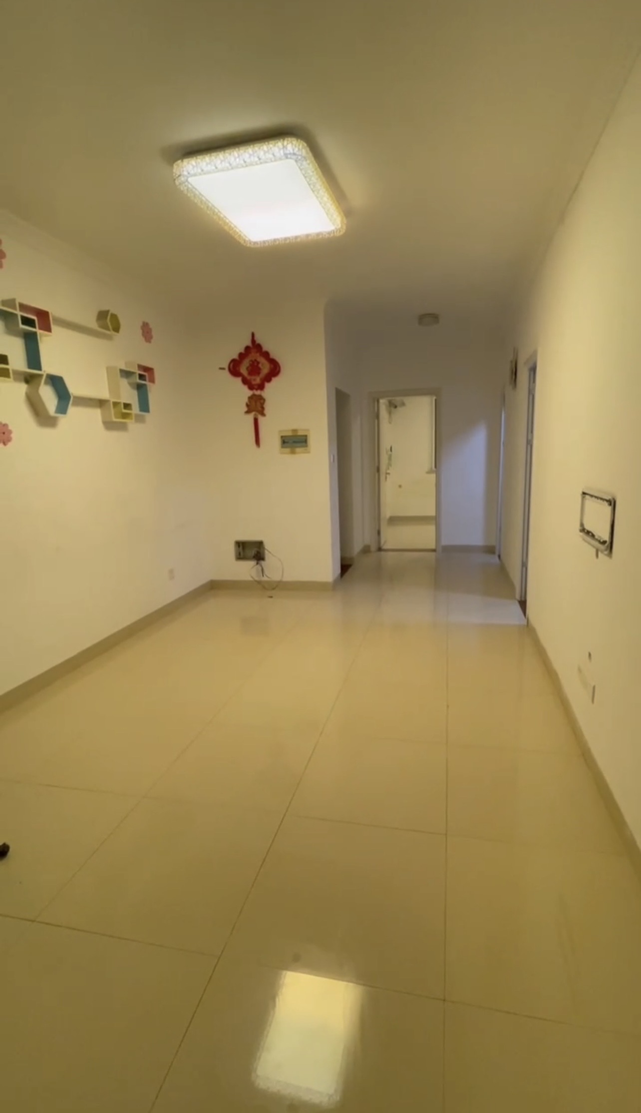 金美花园 2室1厅1卫 63.0万 金美花园 2室1厅1卫 63.0万客厅