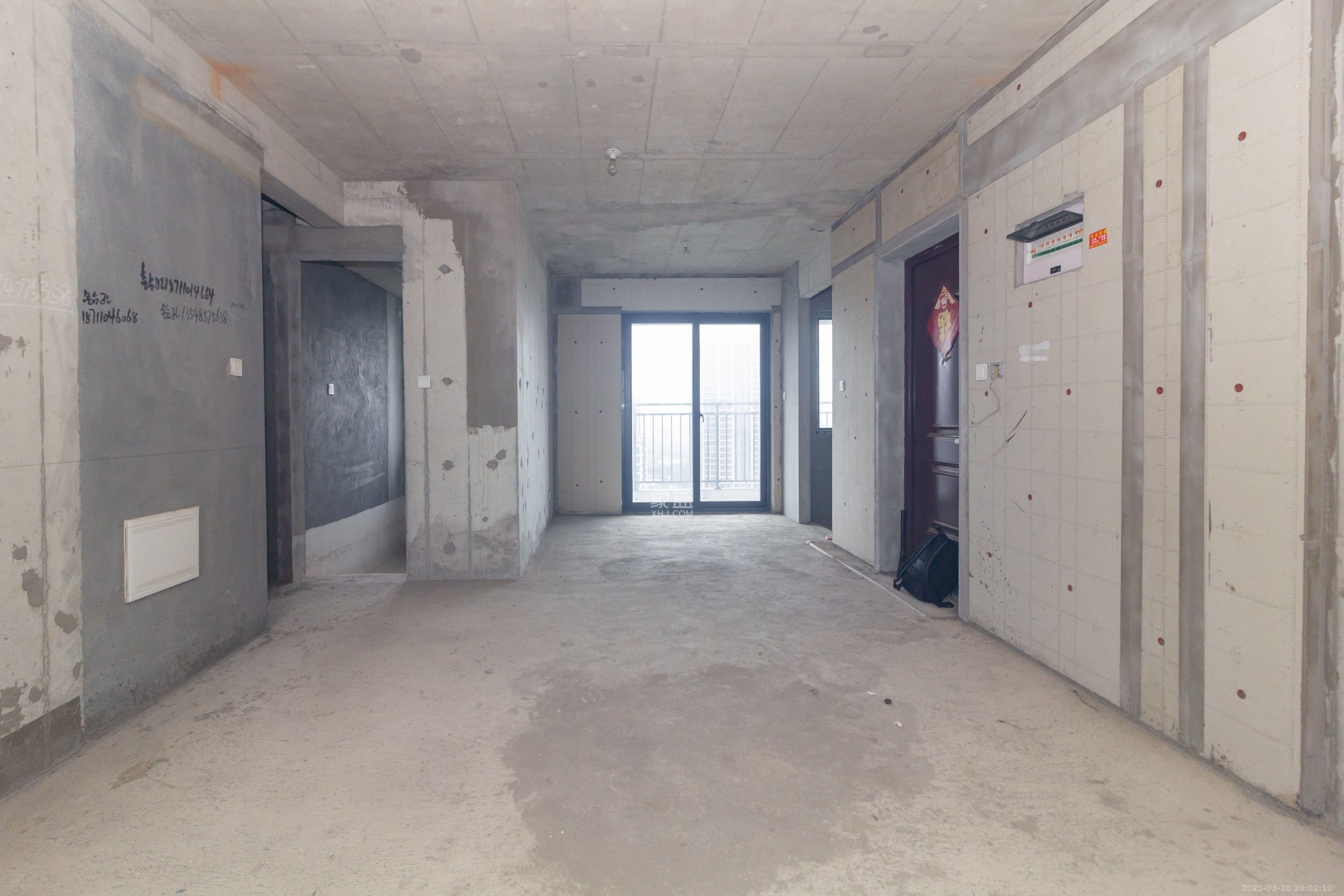 旭辉汇樾城 3室2厅2卫 800.0元/月 旭辉汇樾城 3室2厅2卫 800.0元/月室内图