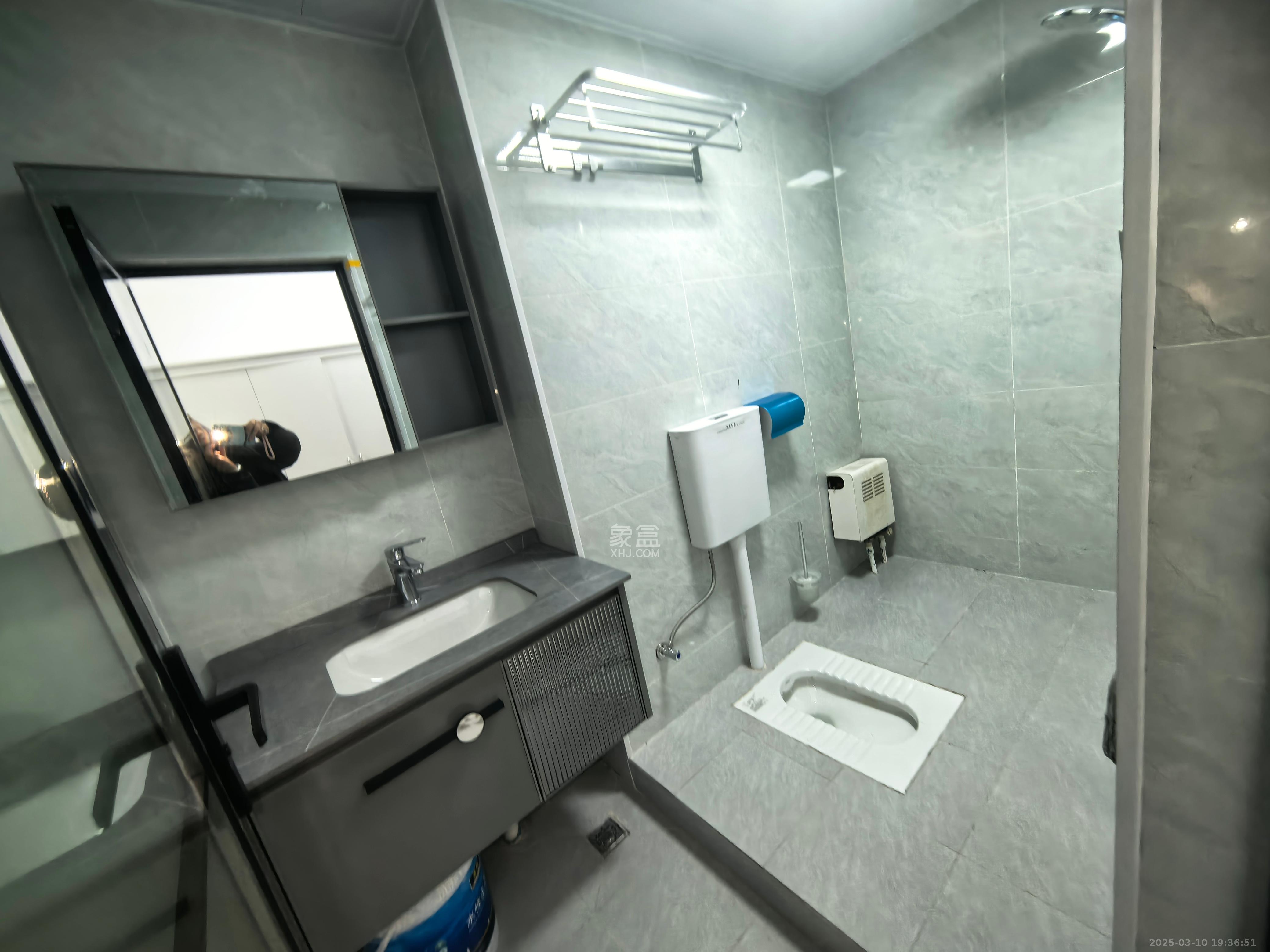 怡海星城 1室1厅1卫 1200.0元/月 怡海星城 1室1厅1卫 1200.0元/月室内图