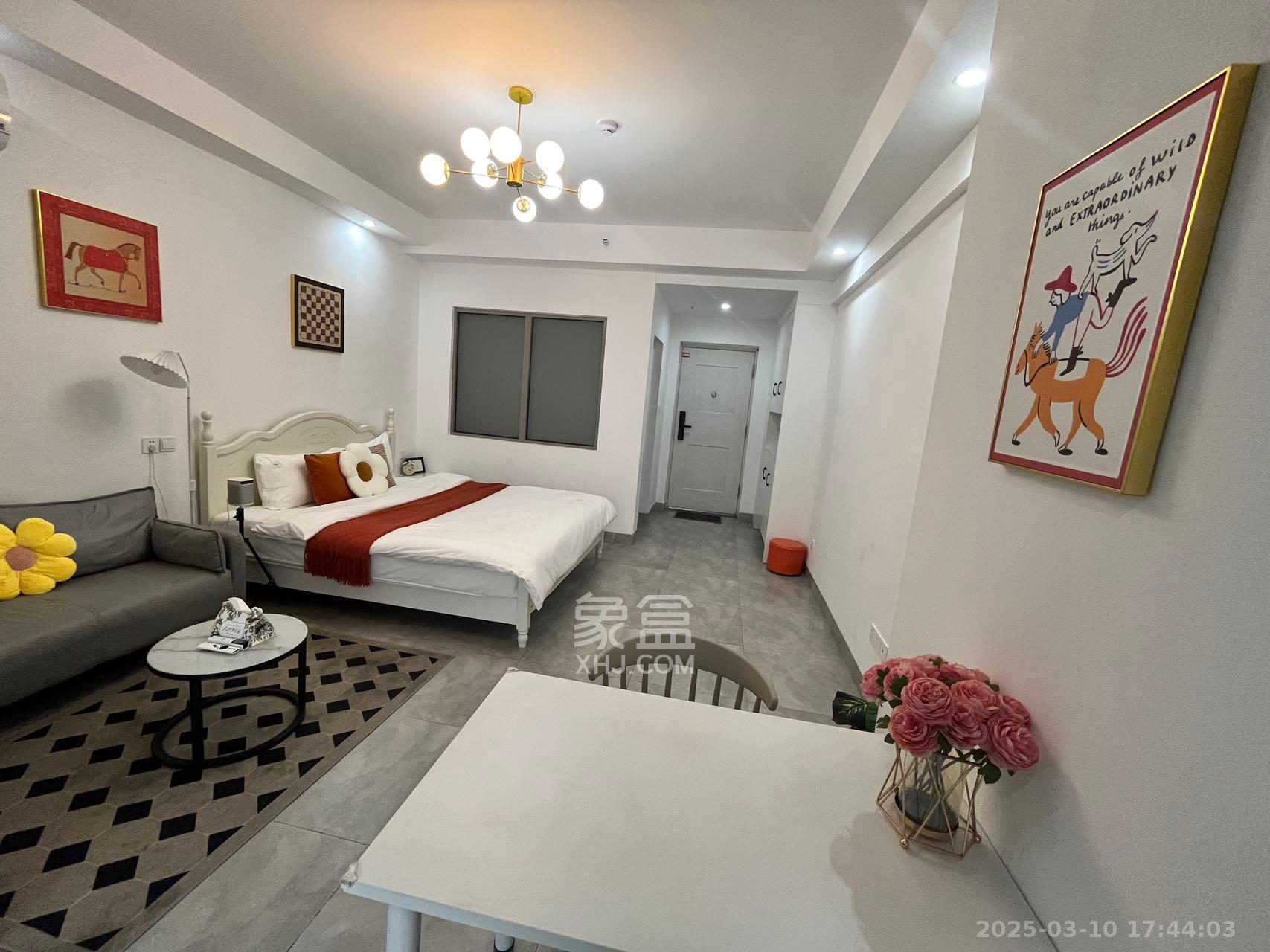 新天地步步高 1室1厅1卫 1100.0元/月 新天地步步高 1室1厅1卫 1100.0元/月室内图