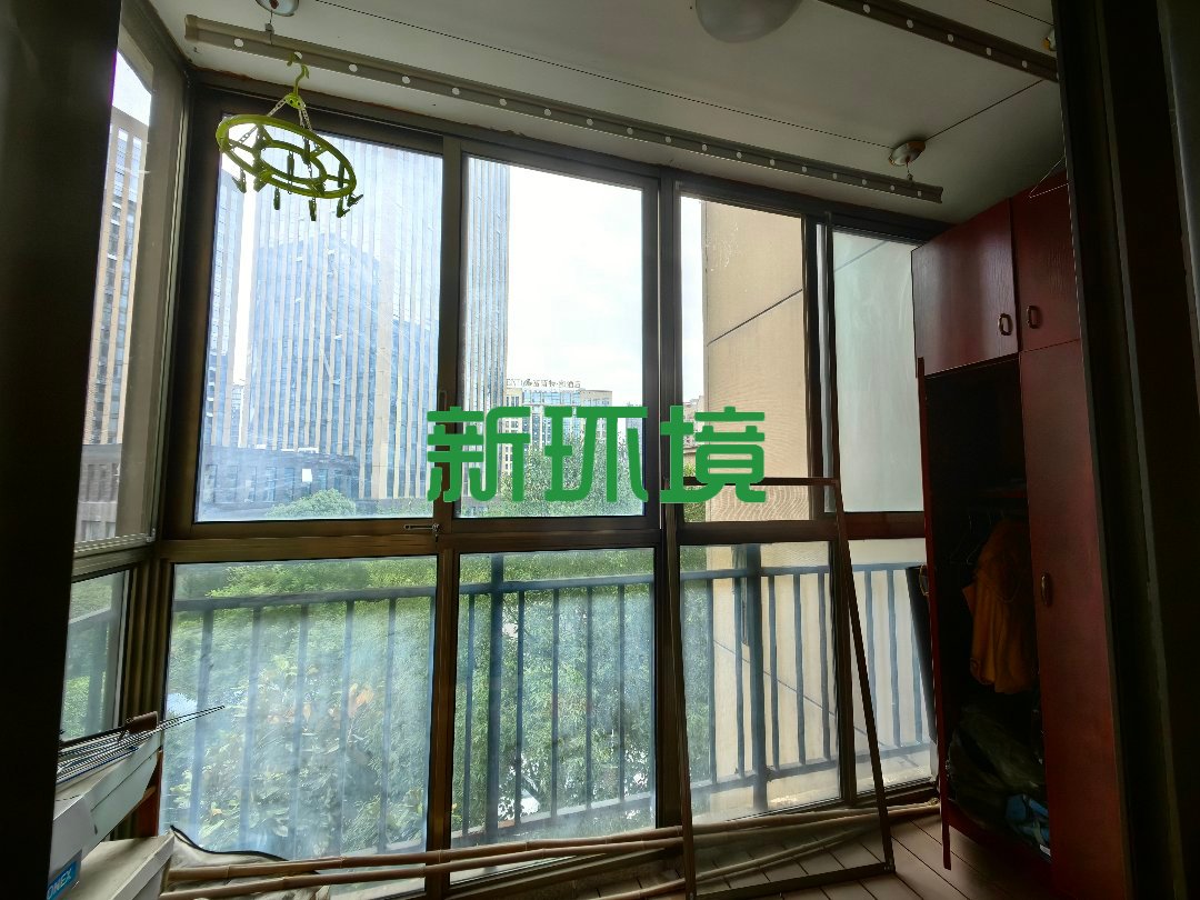 蓝色港湾  2室2厅1卫   42.00万客厅