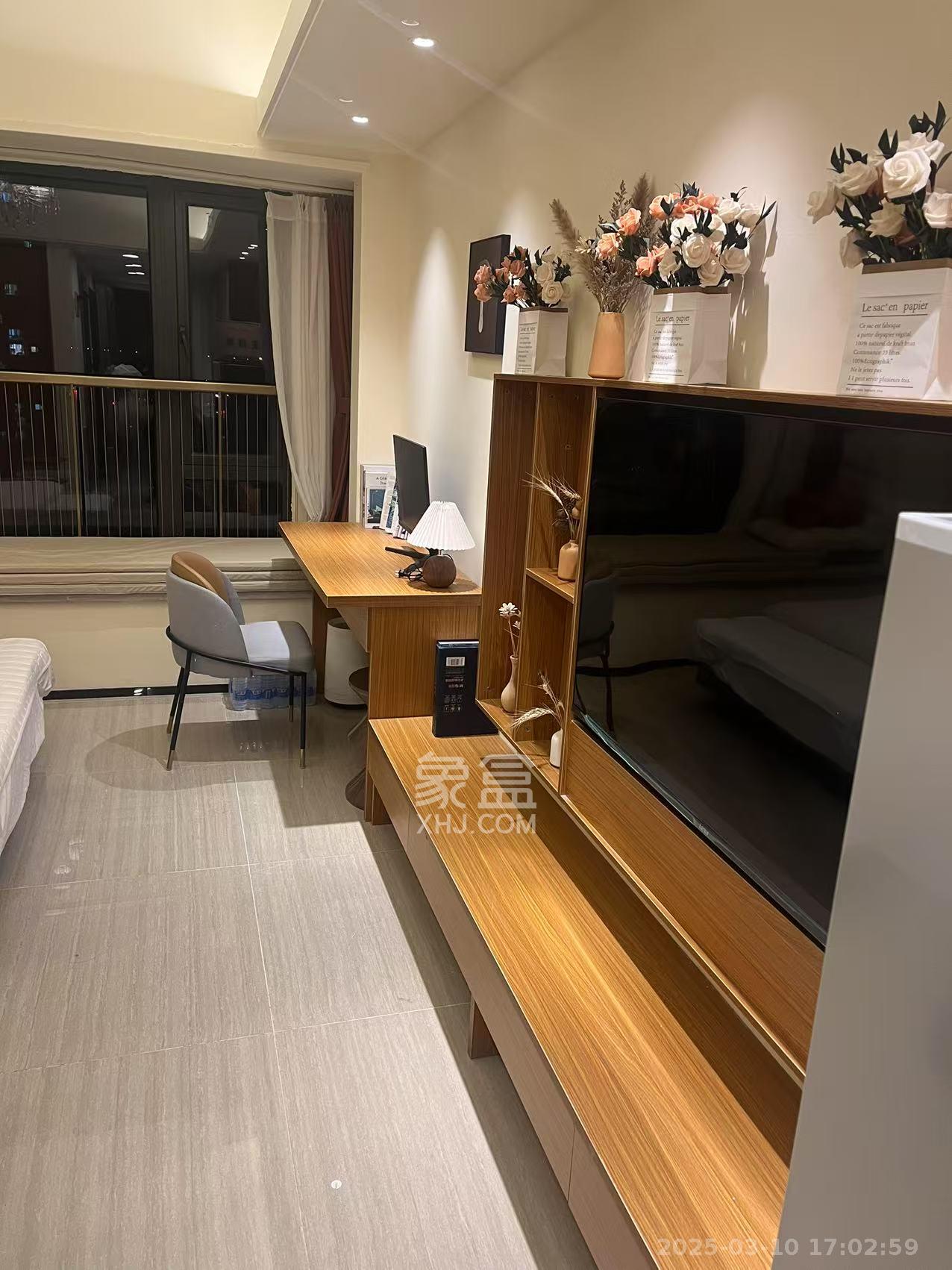 恒大清澜苑（恒大御景半岛四期）  1室1厅1卫   1800.00元/月室内图