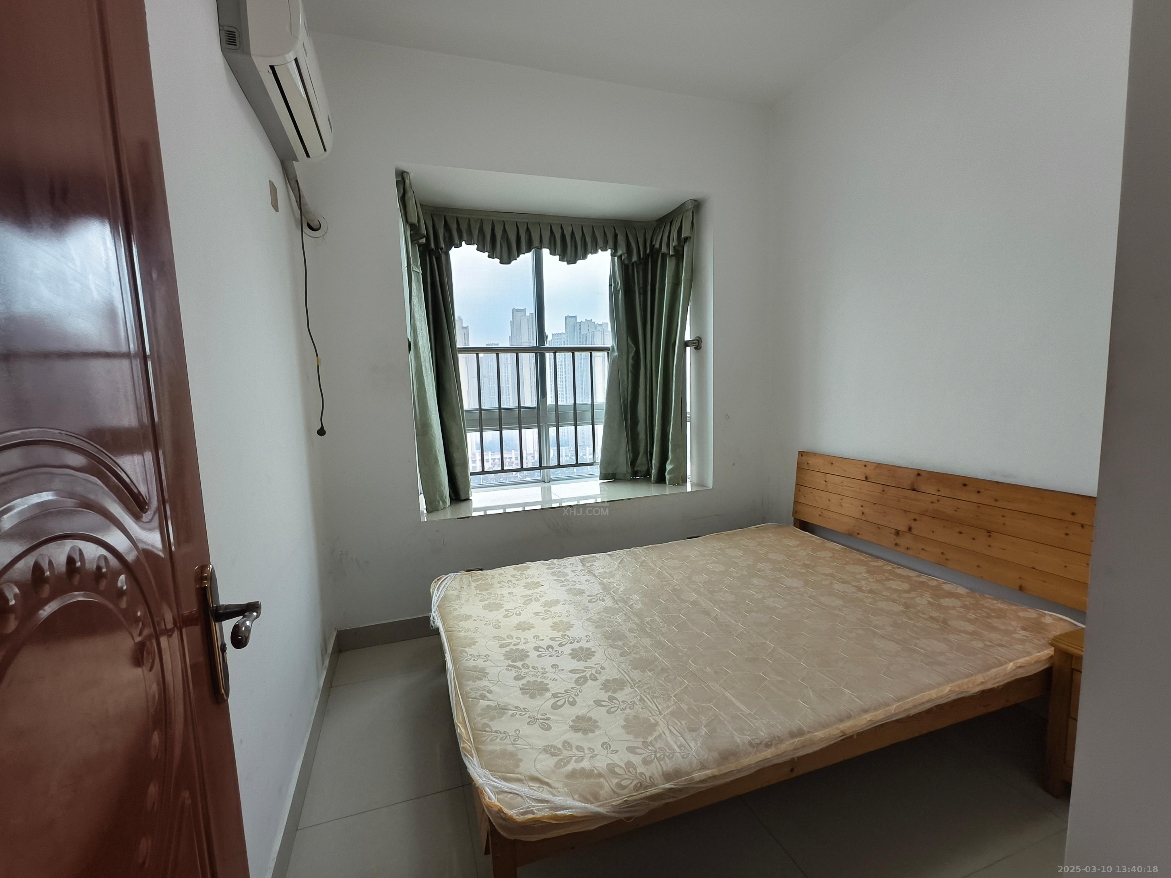 康馨佳园 3室2厅1卫 1600.0元/月 康馨佳园 3室2厅1卫 1600.0元/月室内图