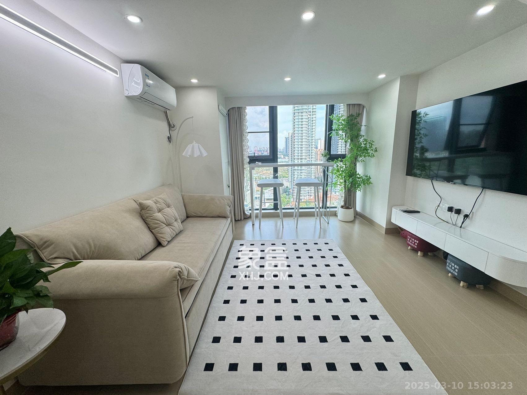 绿地V岛  2室1厅1卫   2500.00元/月