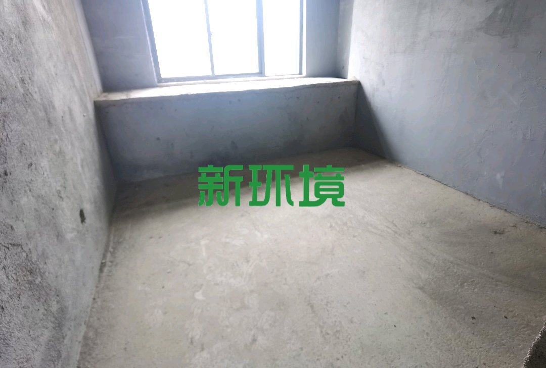 丽景天下二期 4室2厅2卫 85.8万 丽景天下二期 4室2厅2卫 85.8万客厅