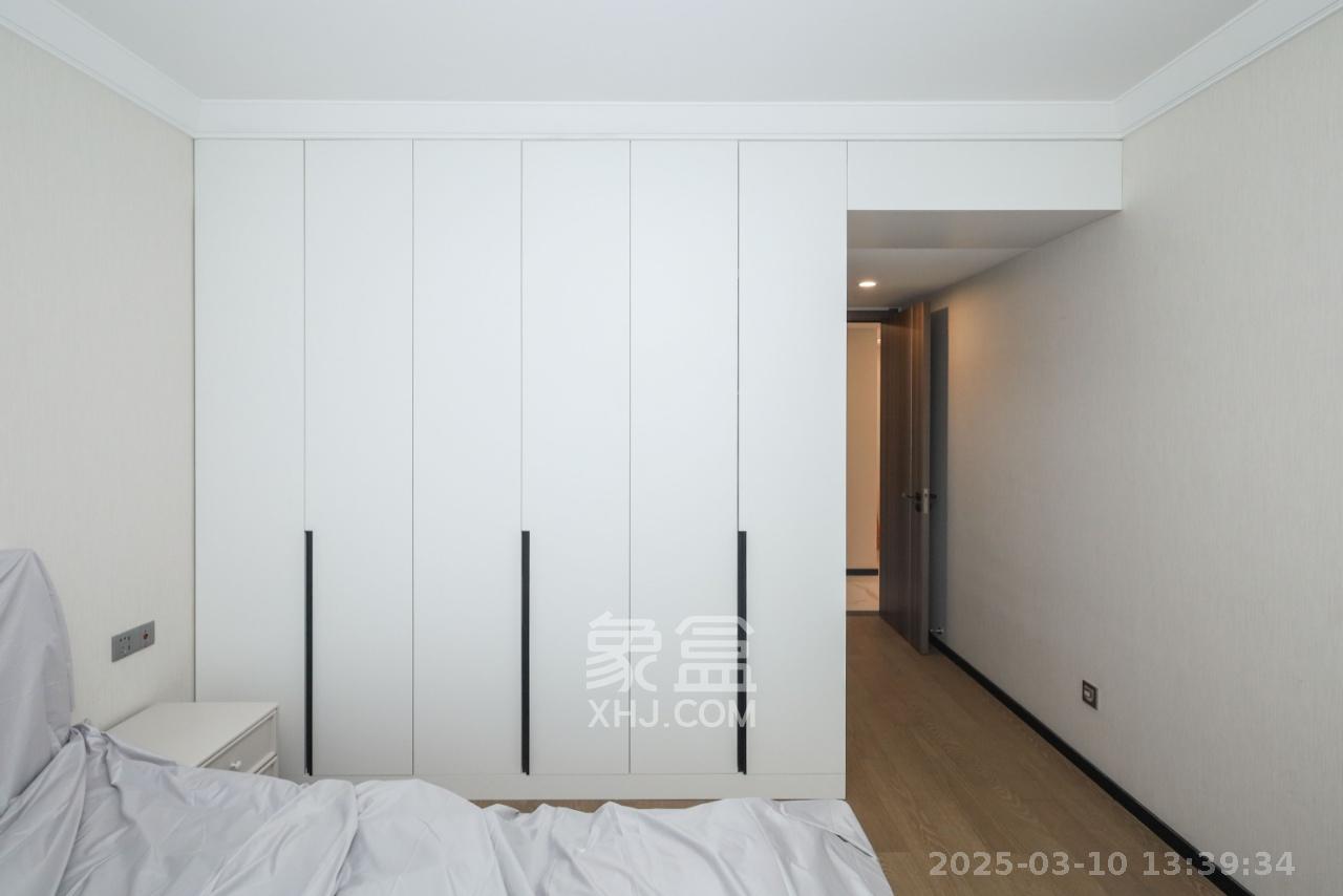 中海阅溪府  3室2厅2卫    3000.0元/月室内图
