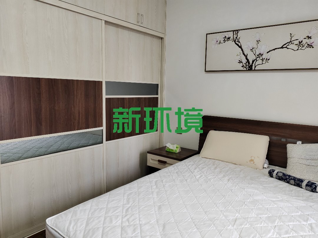 玉恒龙岸小区  3室2厅2卫   86.80万客厅