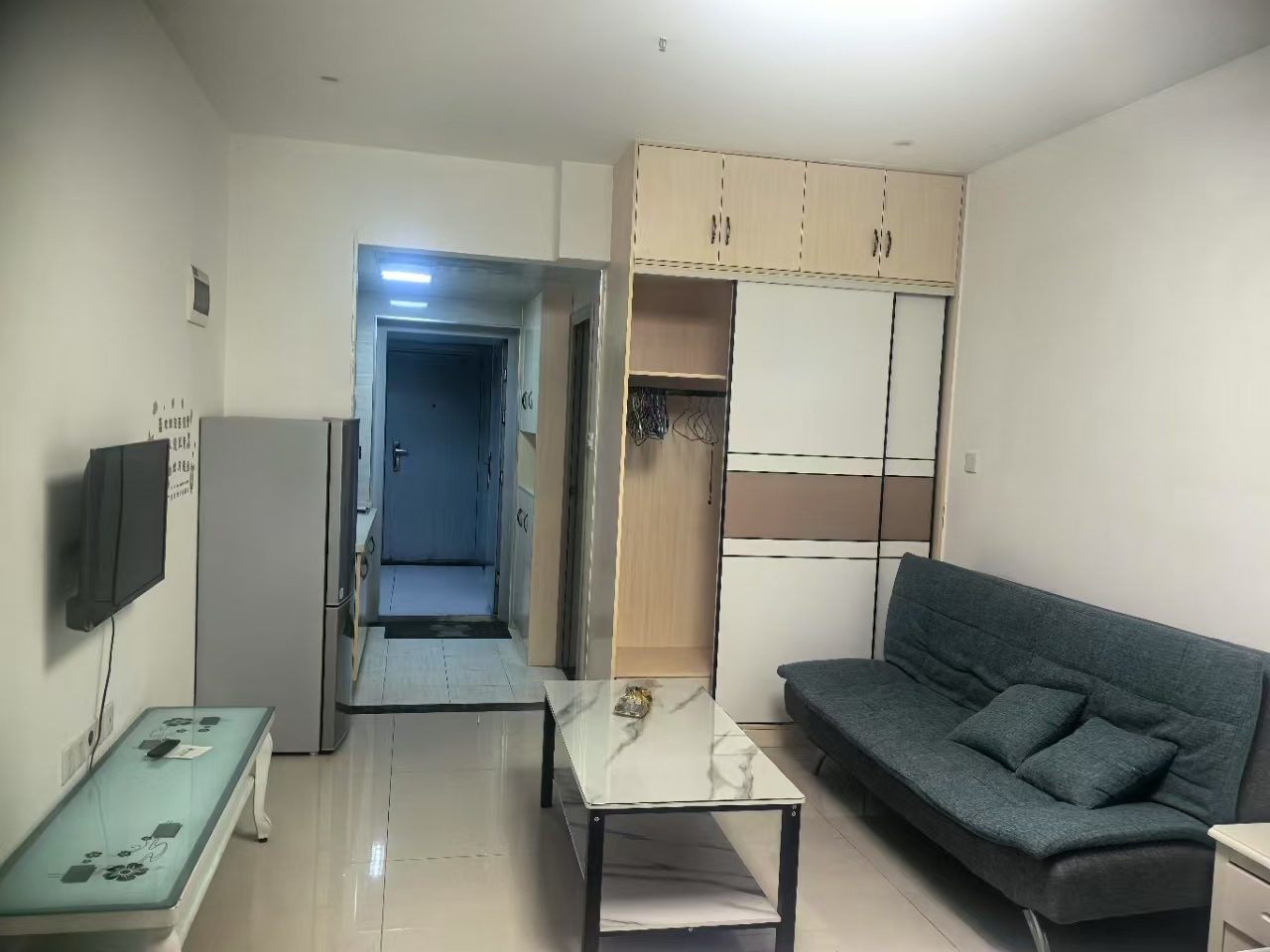 梓山湖公馆 1室1厅1卫 1100.0元/月 梓山湖公馆 1室1厅1卫 1100.0元/月室内图