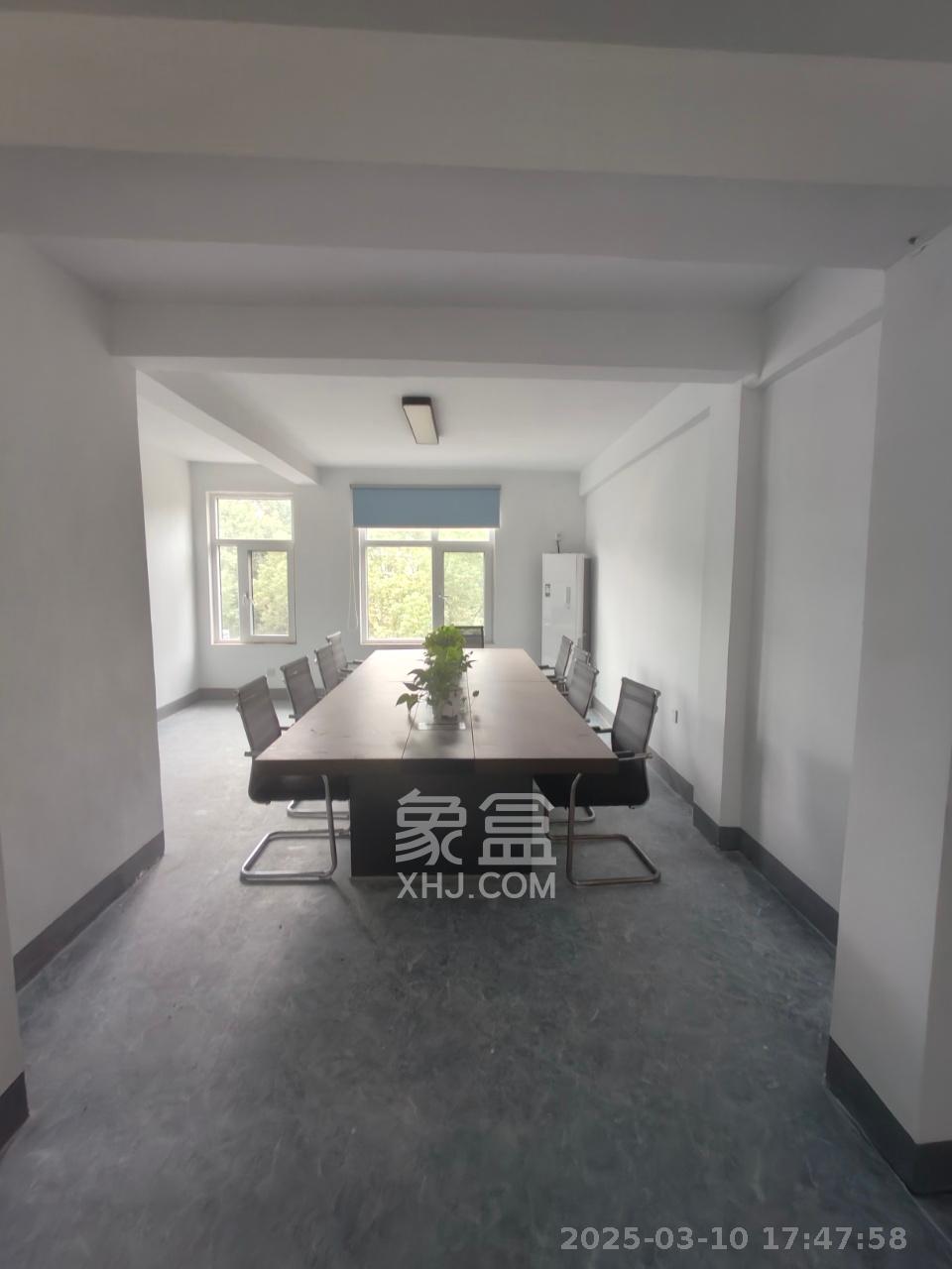 麓谷锦园  6室2厅2卫   14000.00元/月室内图