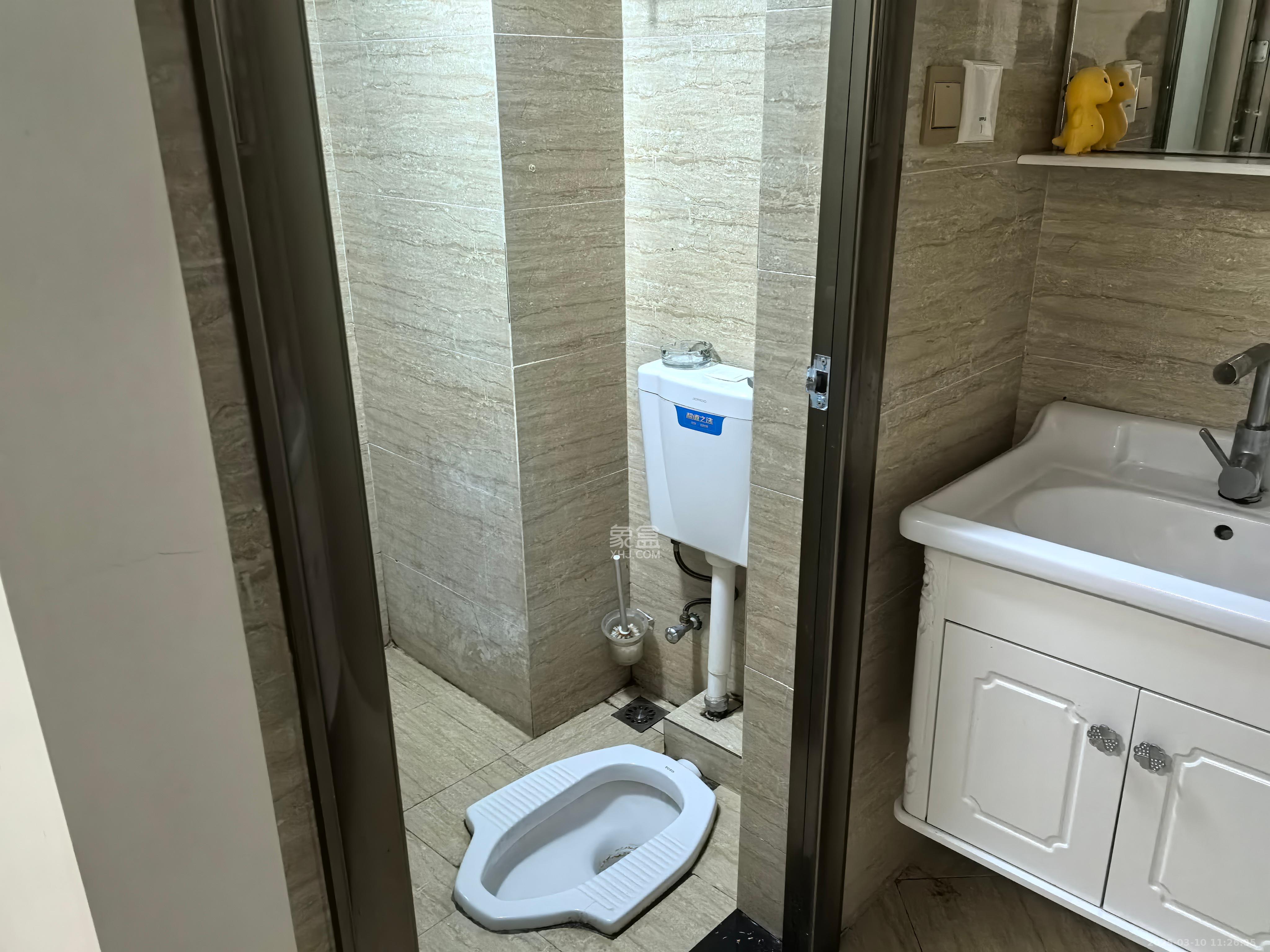 湘域城邦(湘域国际中心) 1室1厅1卫 2200.0元/月 湘域城邦(湘域国际中心) 1室1厅1卫 2200.0元/月室内图