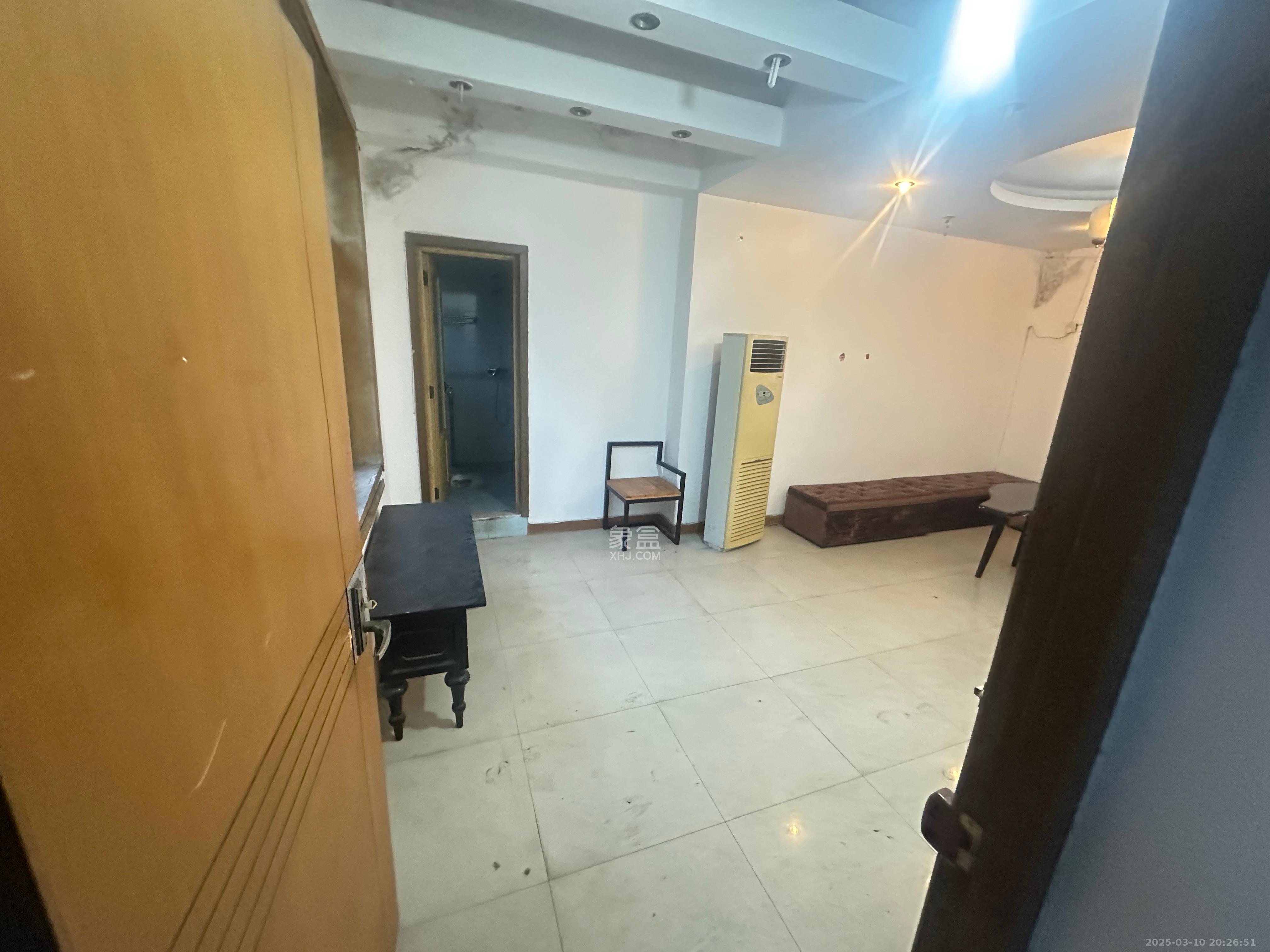 窑塘新村 1室0厅0卫 1150.0元/月 窑塘新村 1室0厅0卫 1150.0元/月室内图