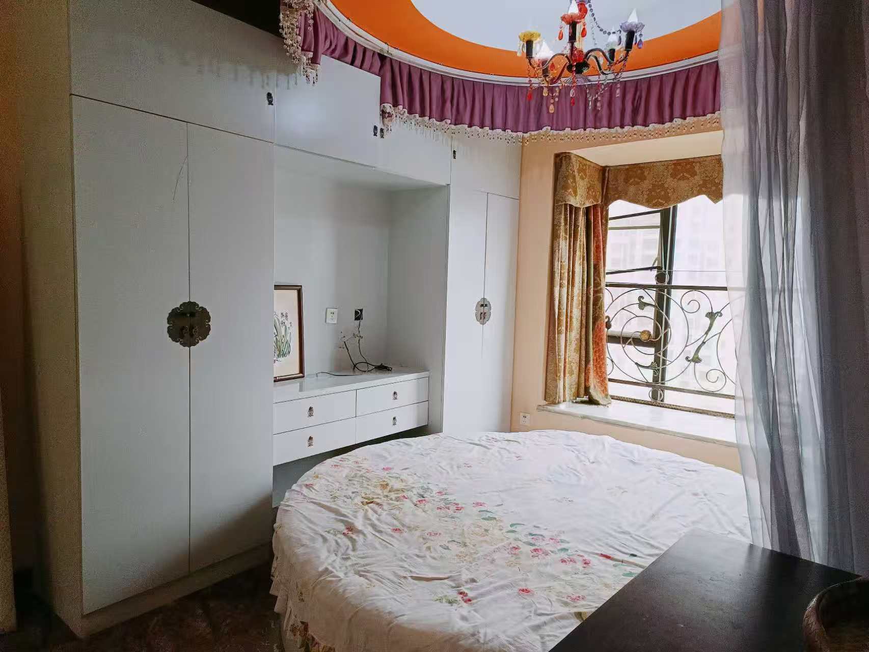 紫泉花坊  2室2厅1卫    122.0万 紫泉花坊  2室2厅1卫    122.0万室内图