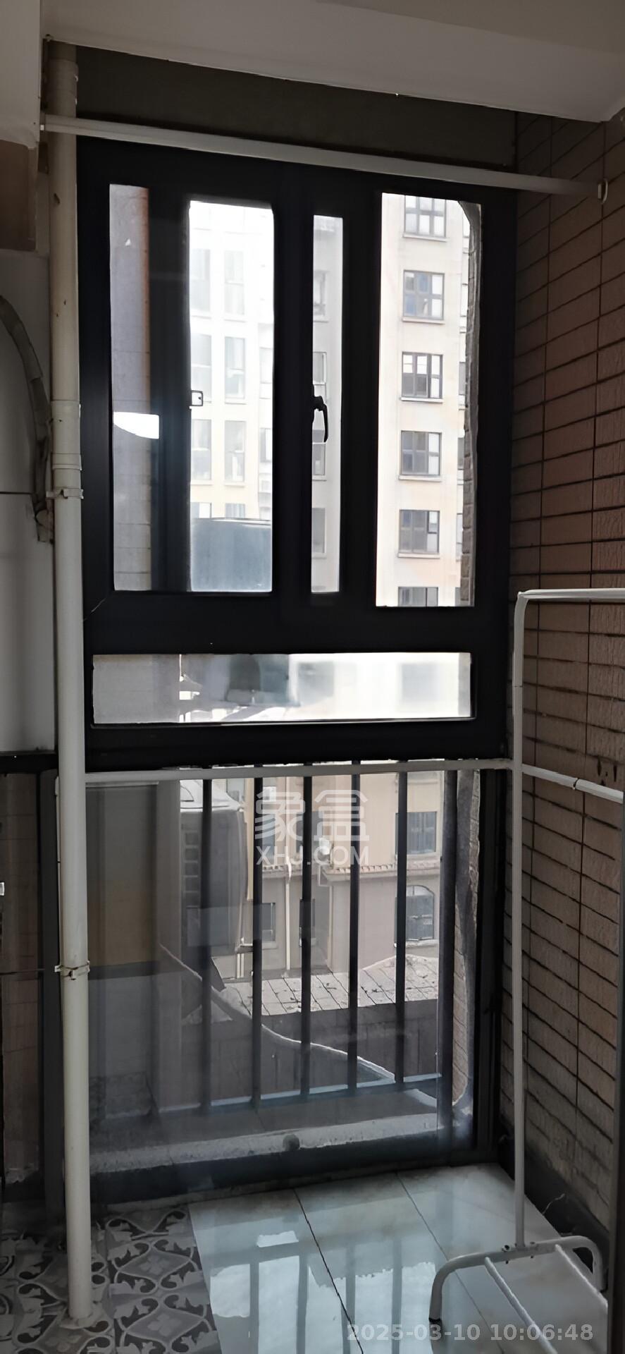 中信凯旋蓝岸（中信新城三期）  1室1厅1卫   1400.00元/月室内图