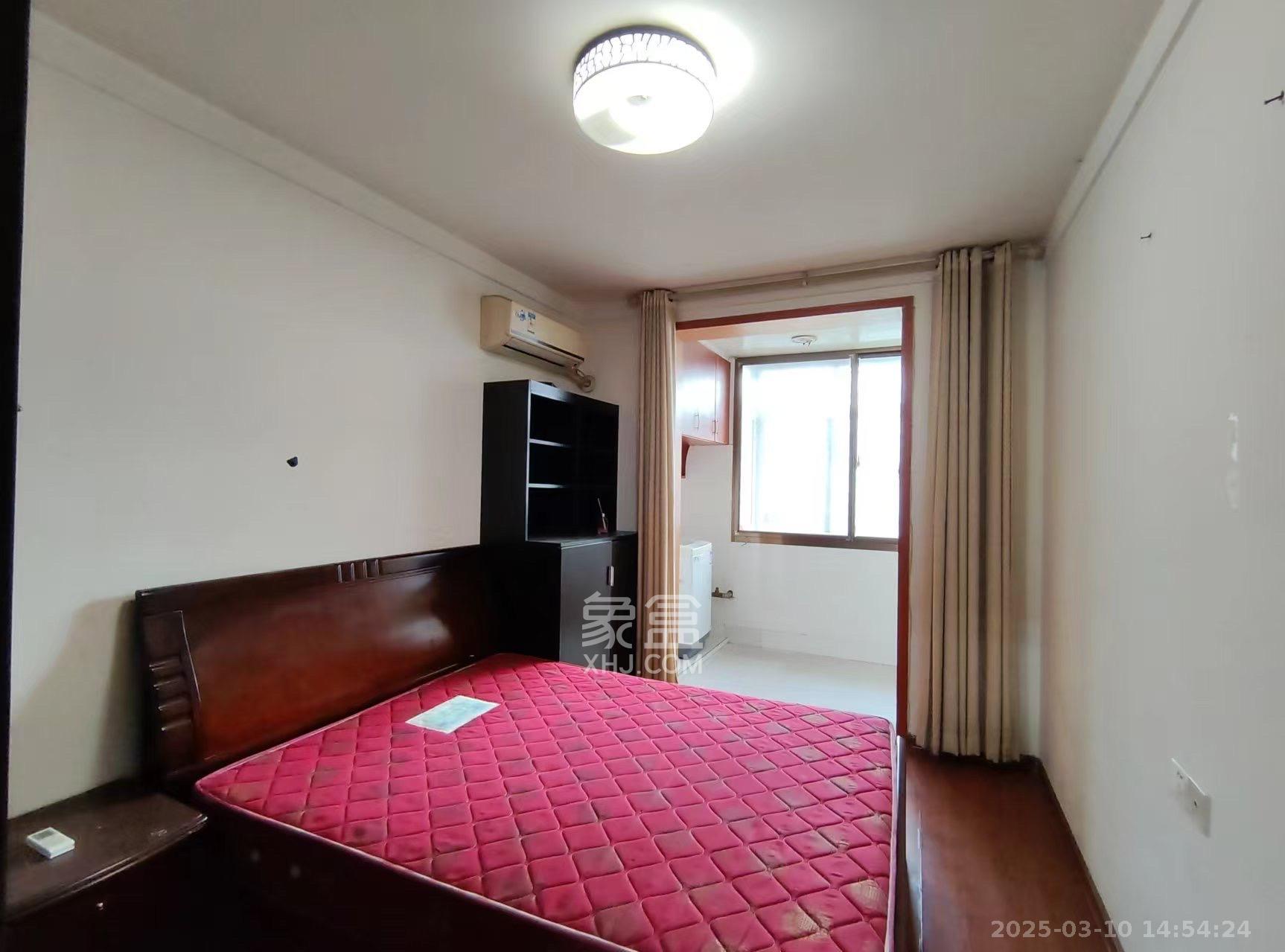 国立投资公司宿舍 2室1厅1卫 1900.0元/月 国立投资公司宿舍 2室1厅1卫 1900.0元/月室内图