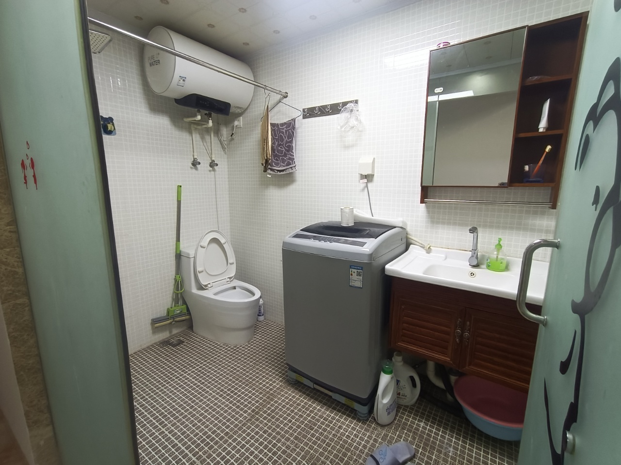 海岸壹号 1室1厅1卫 100.0万 海岸壹号 1室1厅1卫 100.0万室内图