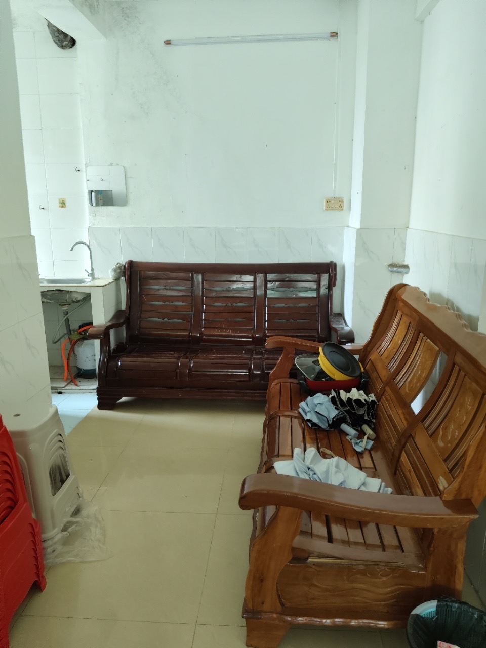 万福新村 2室2厅1卫 61.0万 万福新村 2室2厅1卫 61.0万客厅