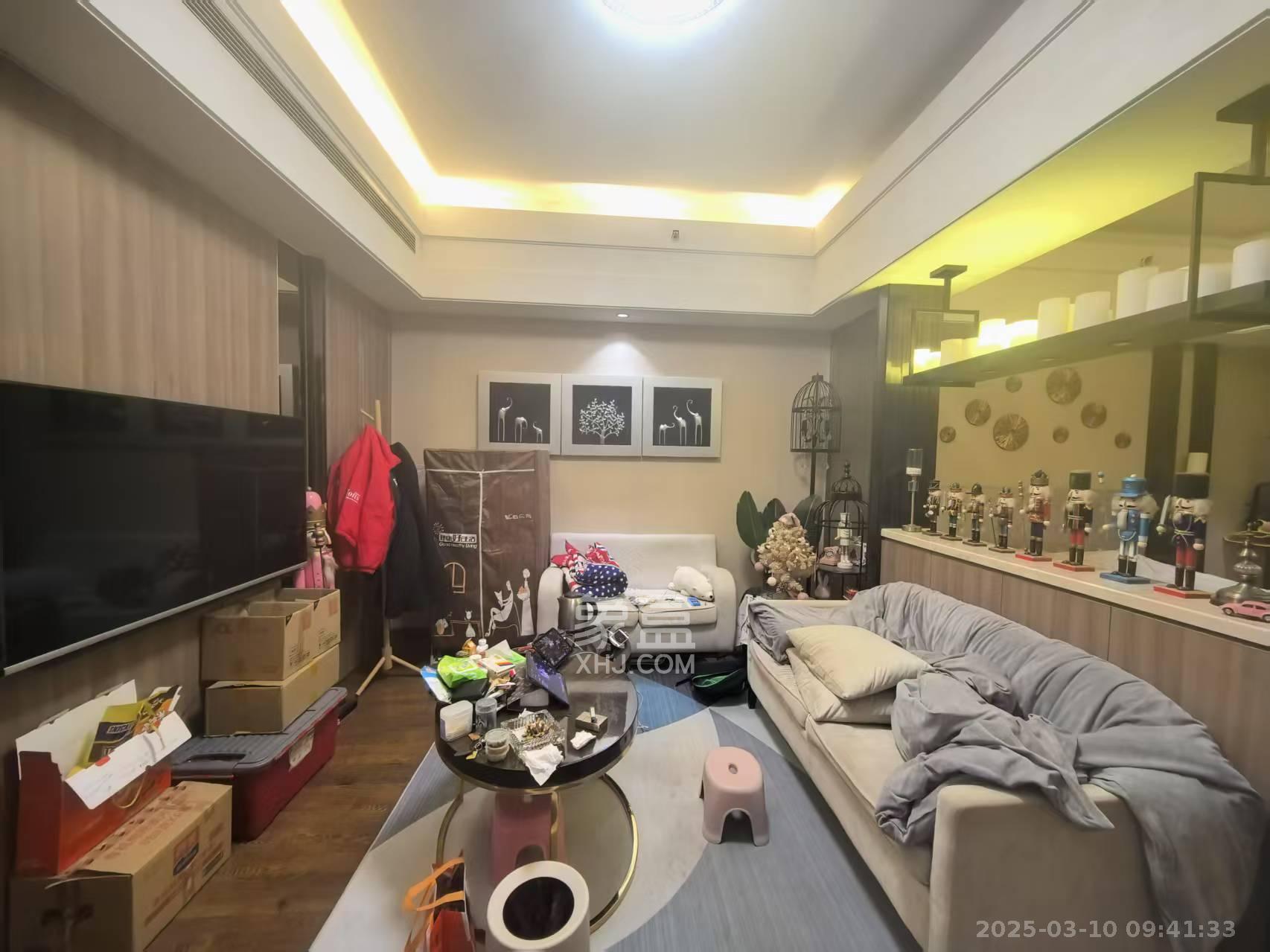 华远国际公寓  1室1厅1卫    3000.0元/月 华远国际公寓  1室1厅1卫    3000.0元/月