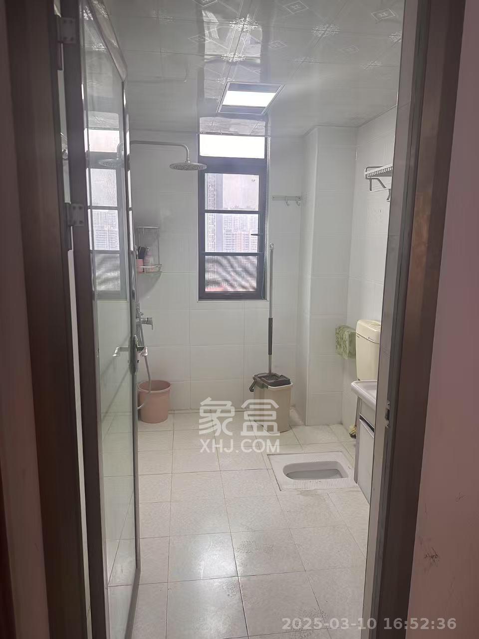 珠江东方明珠(新地东方明珠)三期  4室2厅2卫    2500.0元/月 珠江东方明珠(新地东方明珠)三期  4室2厅2卫    2500.0元/月室内图