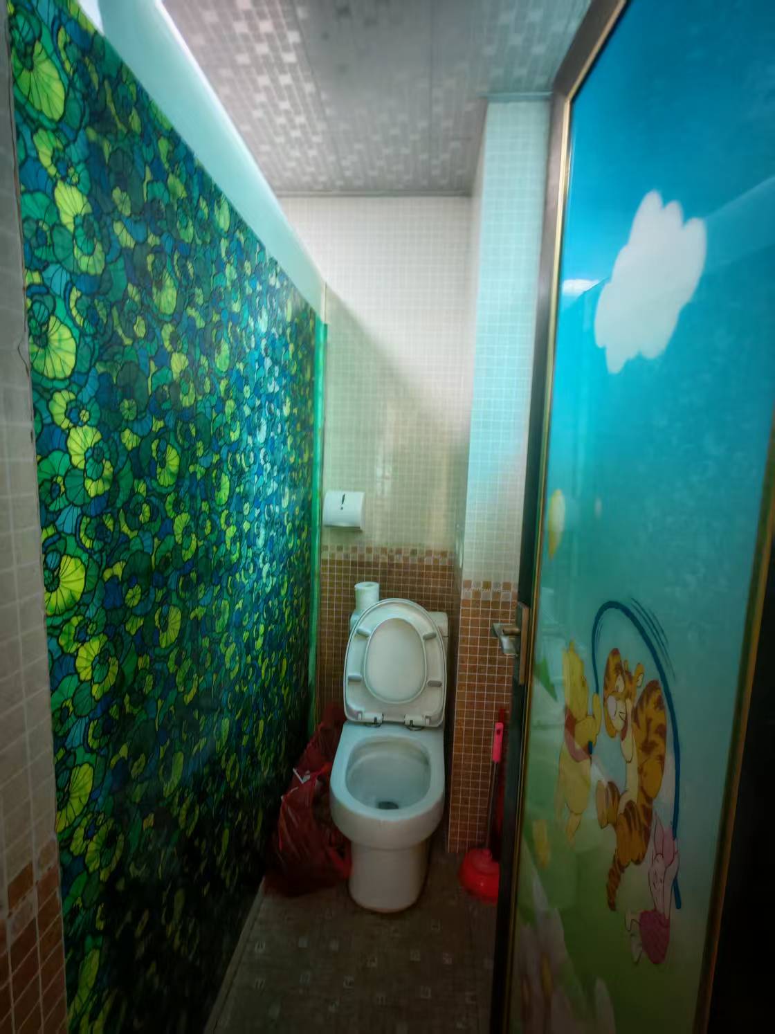 中景花园  2室2厅1卫    2200.0元/月 中景花园  2室2厅1卫    2200.0元/月