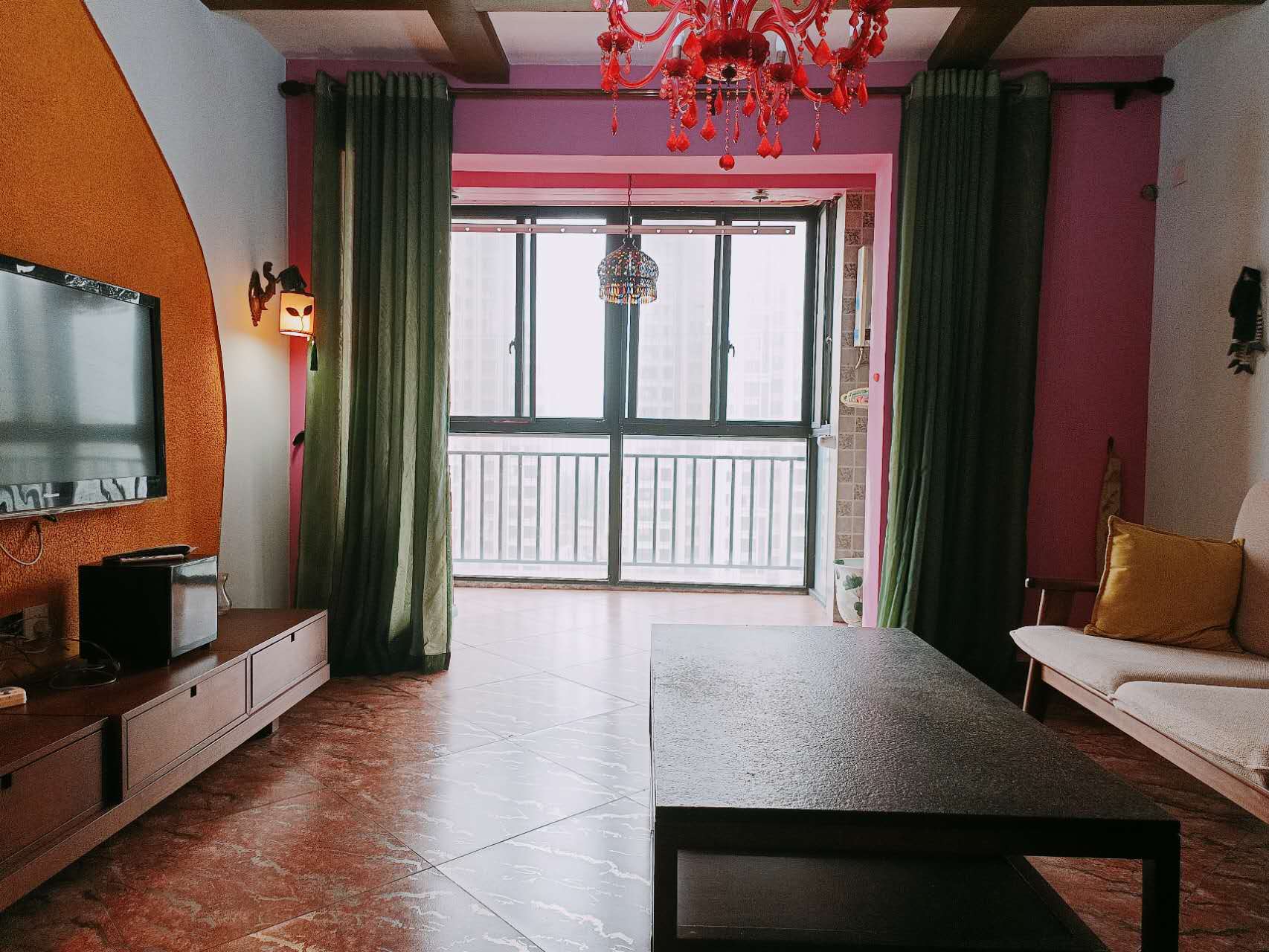 紫泉花坊  2室2厅1卫    122.0万 紫泉花坊  2室2厅1卫    122.0万室内图