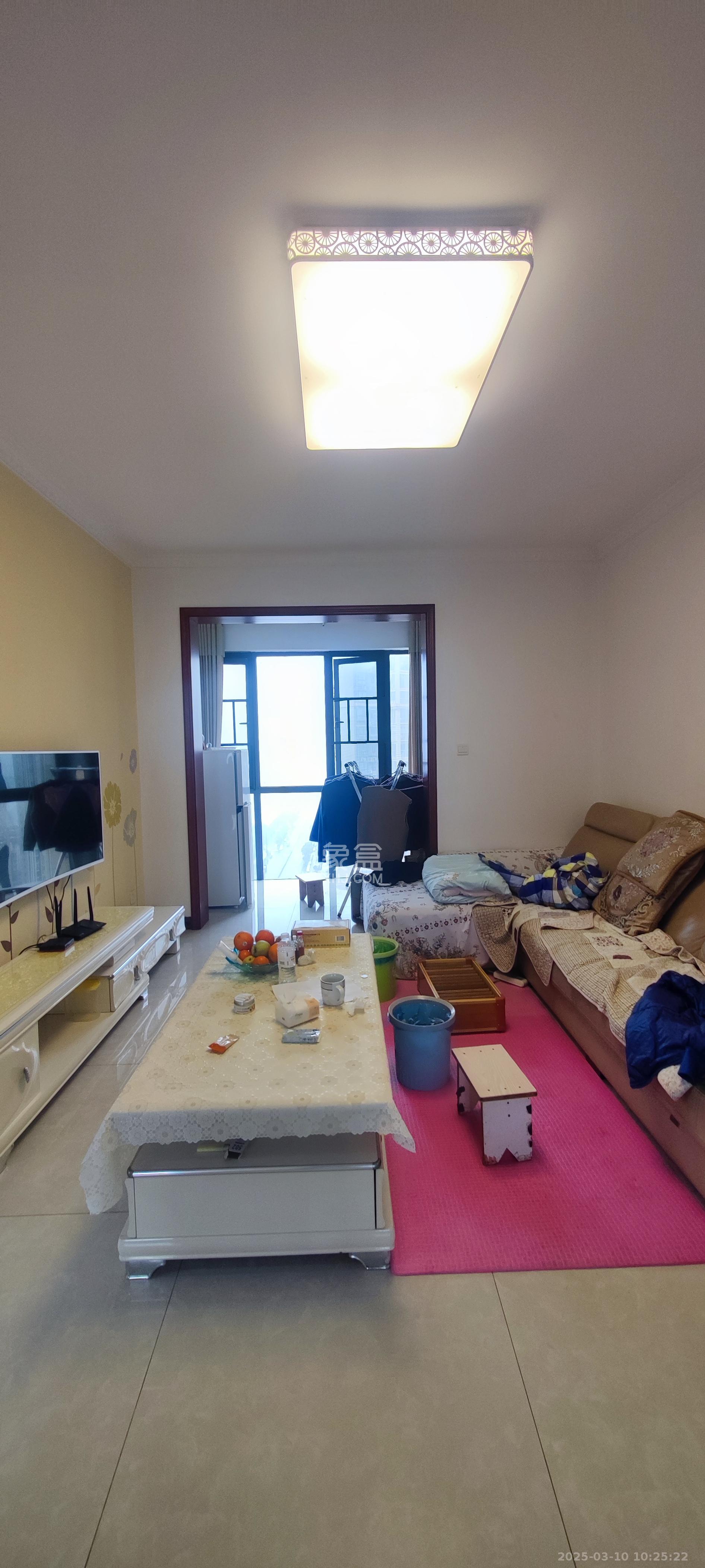 光明城市(星辰青年城) 3室2厅2卫 2200.0元/月 光明城市(星辰青年城) 3室2厅2卫 2200.0元/月室内图