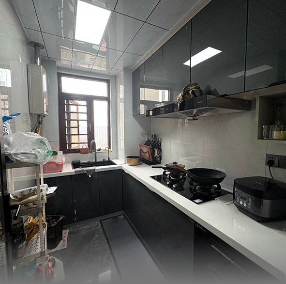 云泰天麓 4室2厅2卫 98.0万 云泰天麓 4室2厅2卫 98.0万厨房