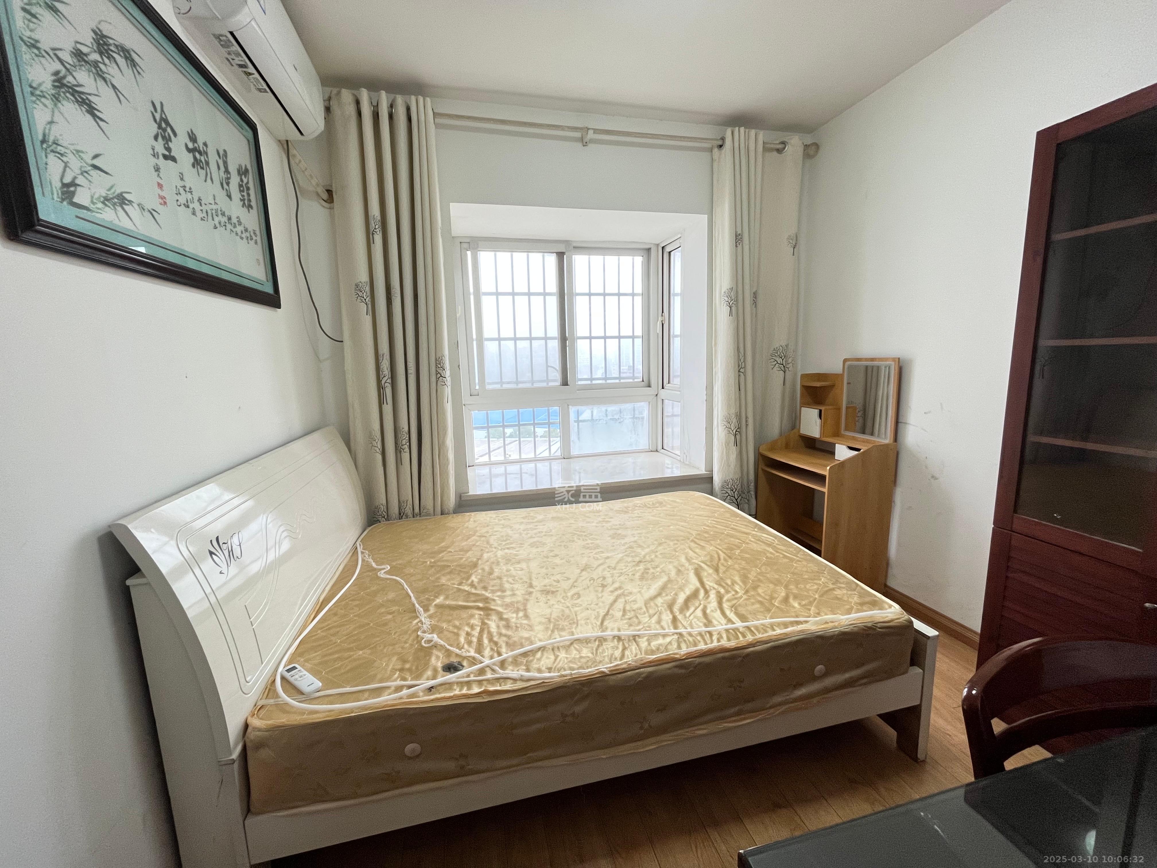 鑫天山城明珠 4室2厅2卫 1700.0元/月 鑫天山城明珠 4室2厅2卫 1700.0元/月室内图