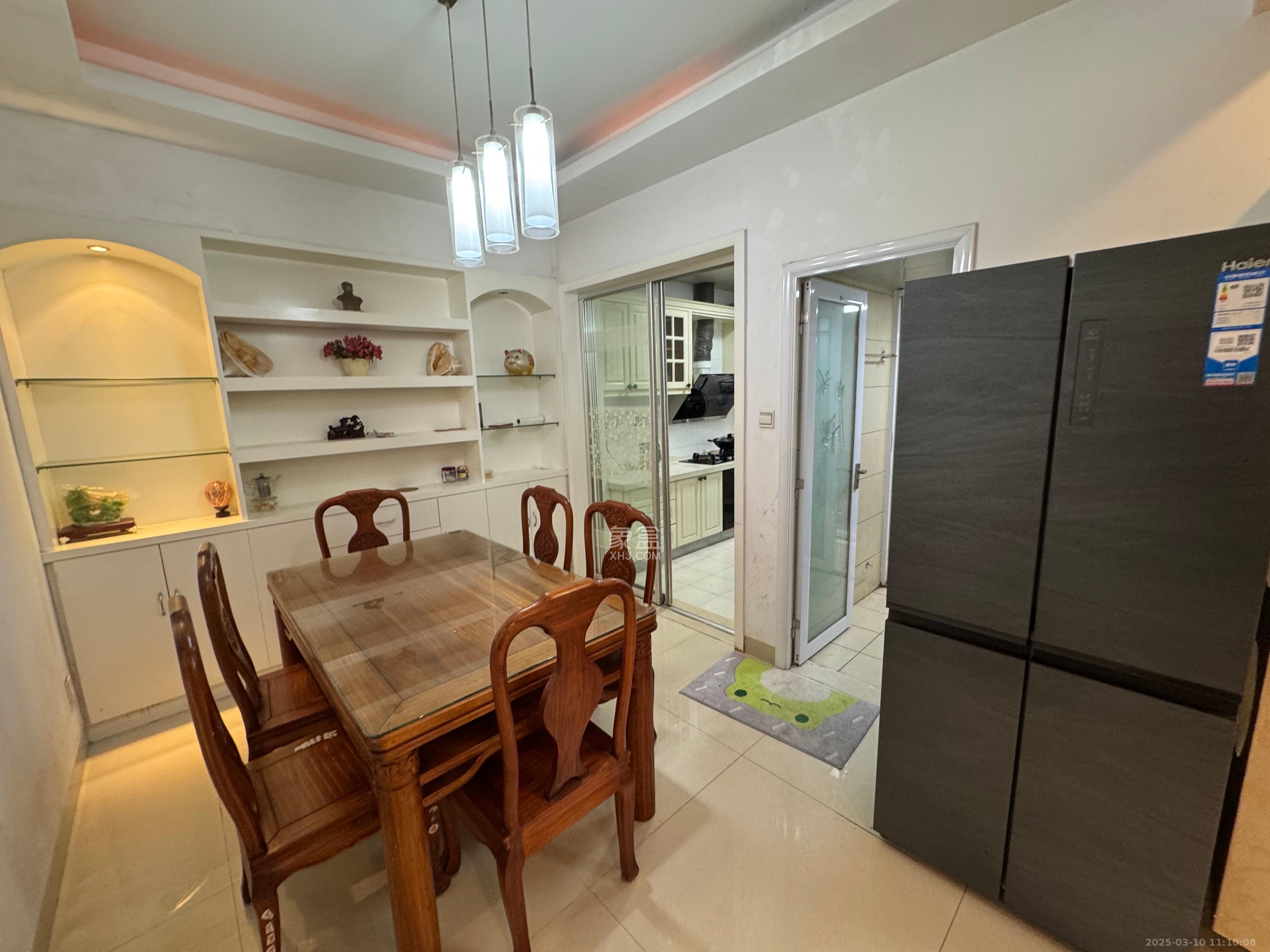 华银园 3室2厅2卫 3000.0元/月 华银园 3室2厅2卫 3000.0元/月室内图