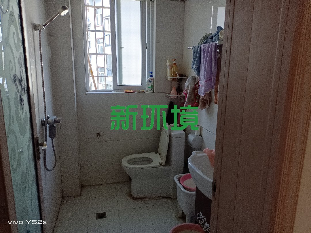 天健佳苑  2室2厅1卫   45.00万客厅