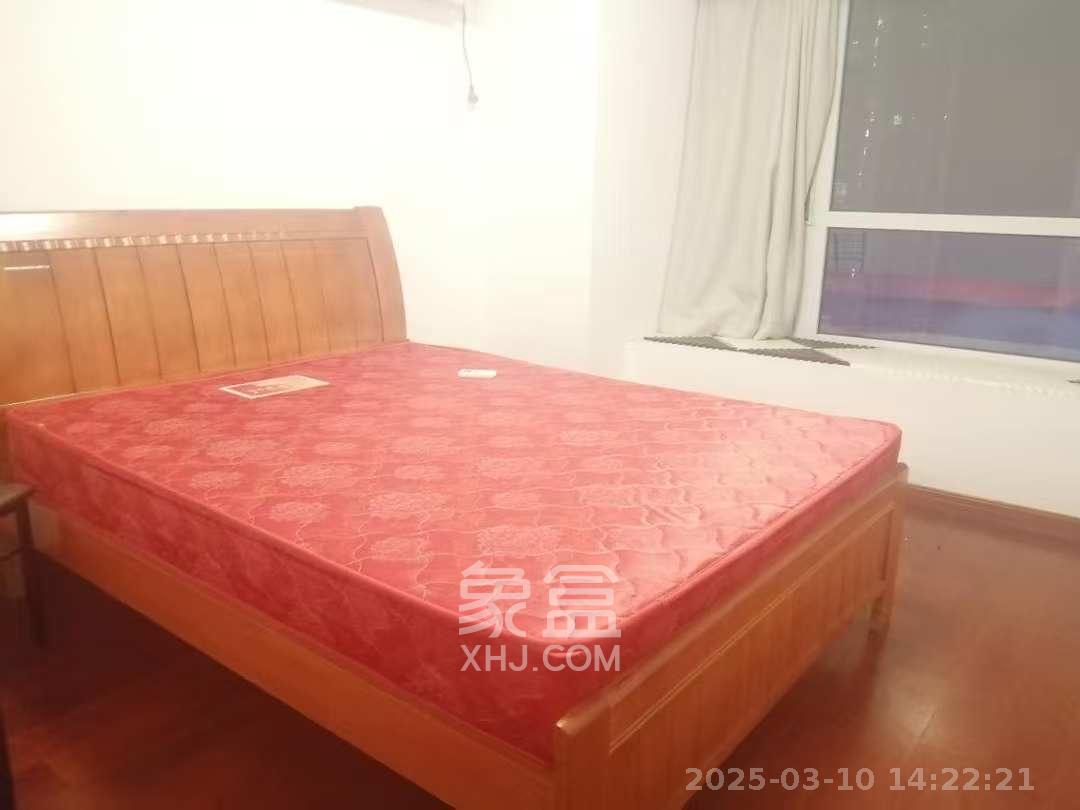 新长海广场  1室1厅1卫    1300.0元/月室内图