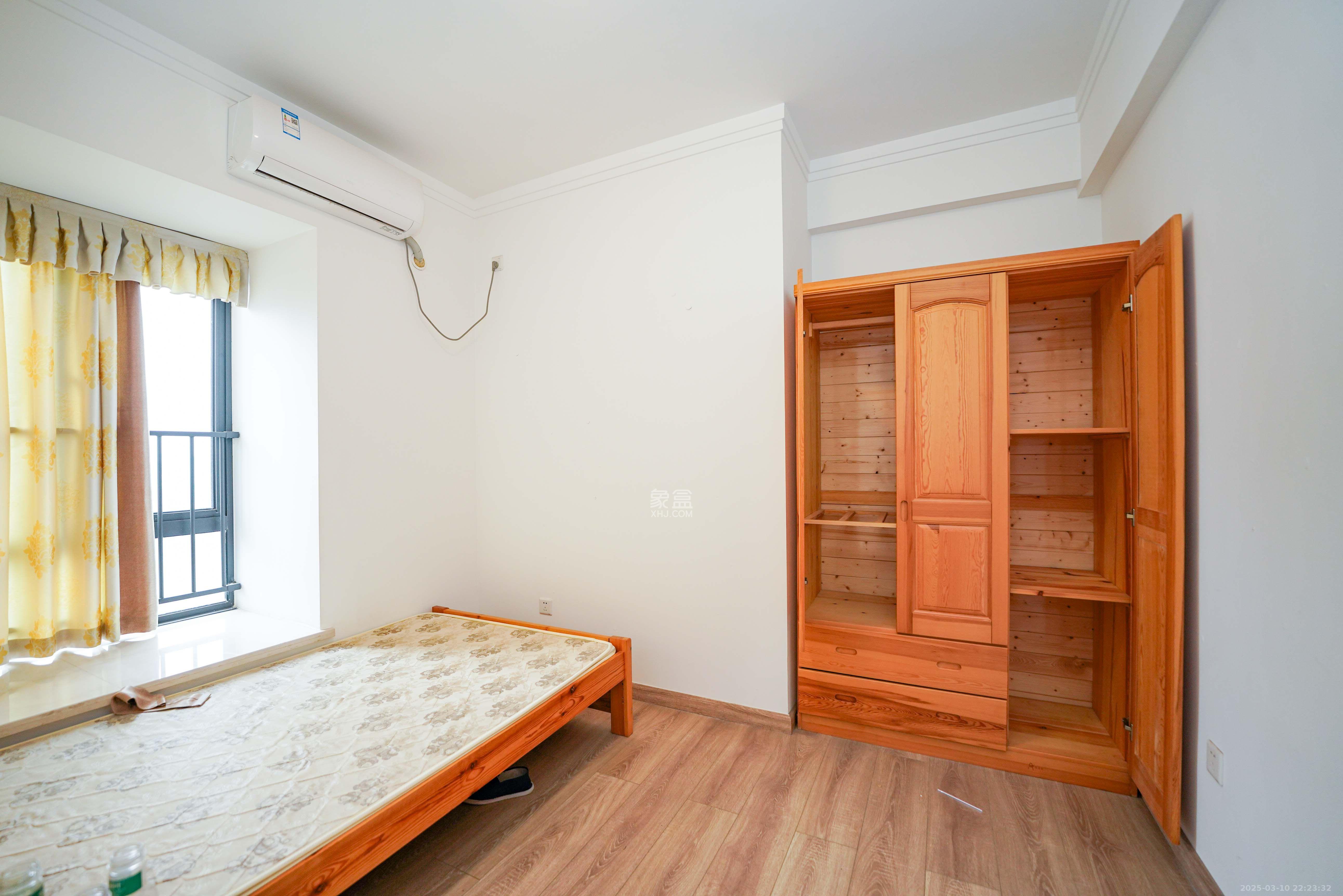 汇金城/嘉华城(二期、三期) 3室2厅2卫 2600.0元/月 汇金城/嘉华城(二期、三期) 3室2厅2卫 2600.0元/月室内图