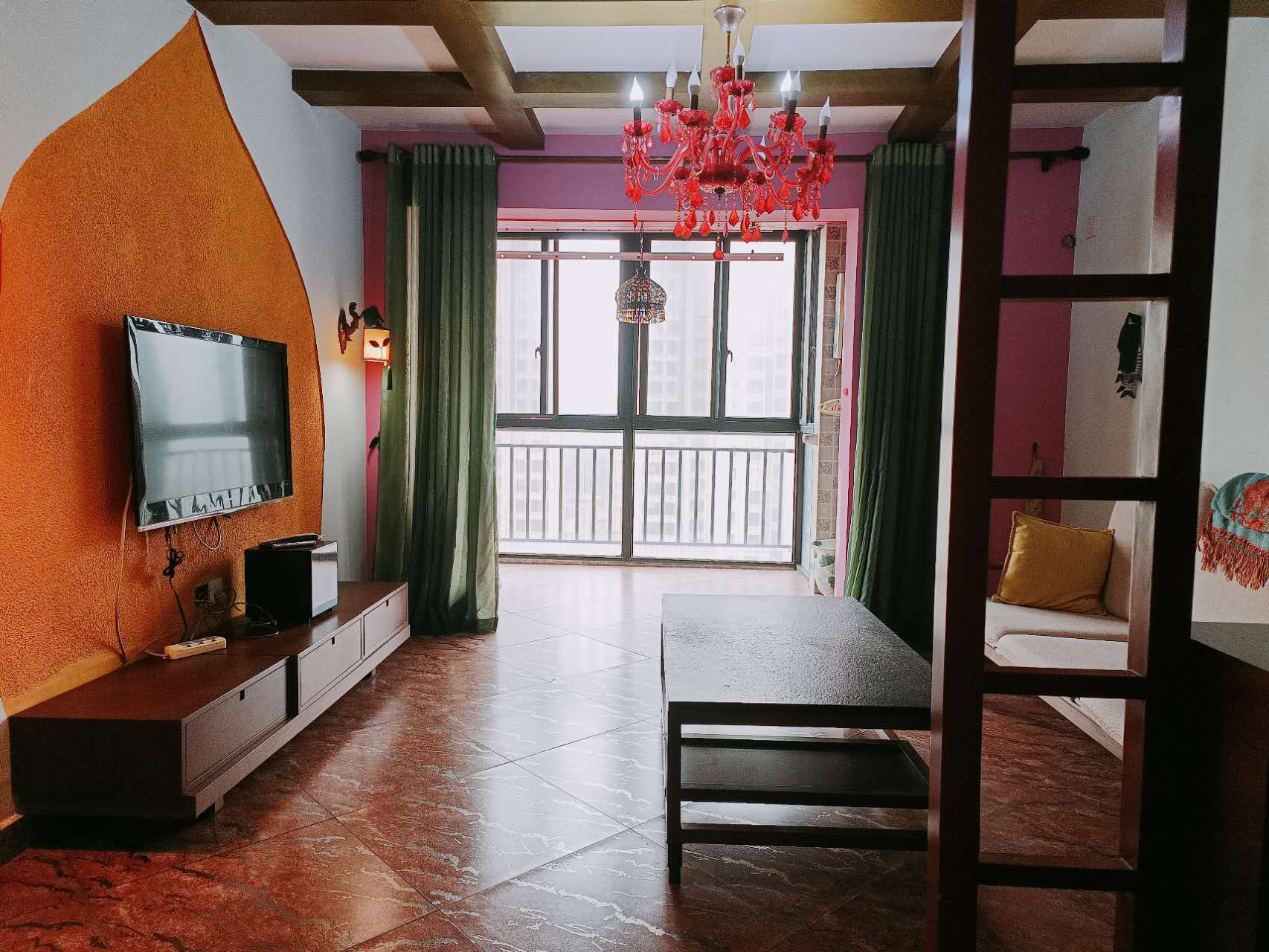 紫泉花坊  2室2厅1卫    122.0万 紫泉花坊  2室2厅1卫    122.0万室内图