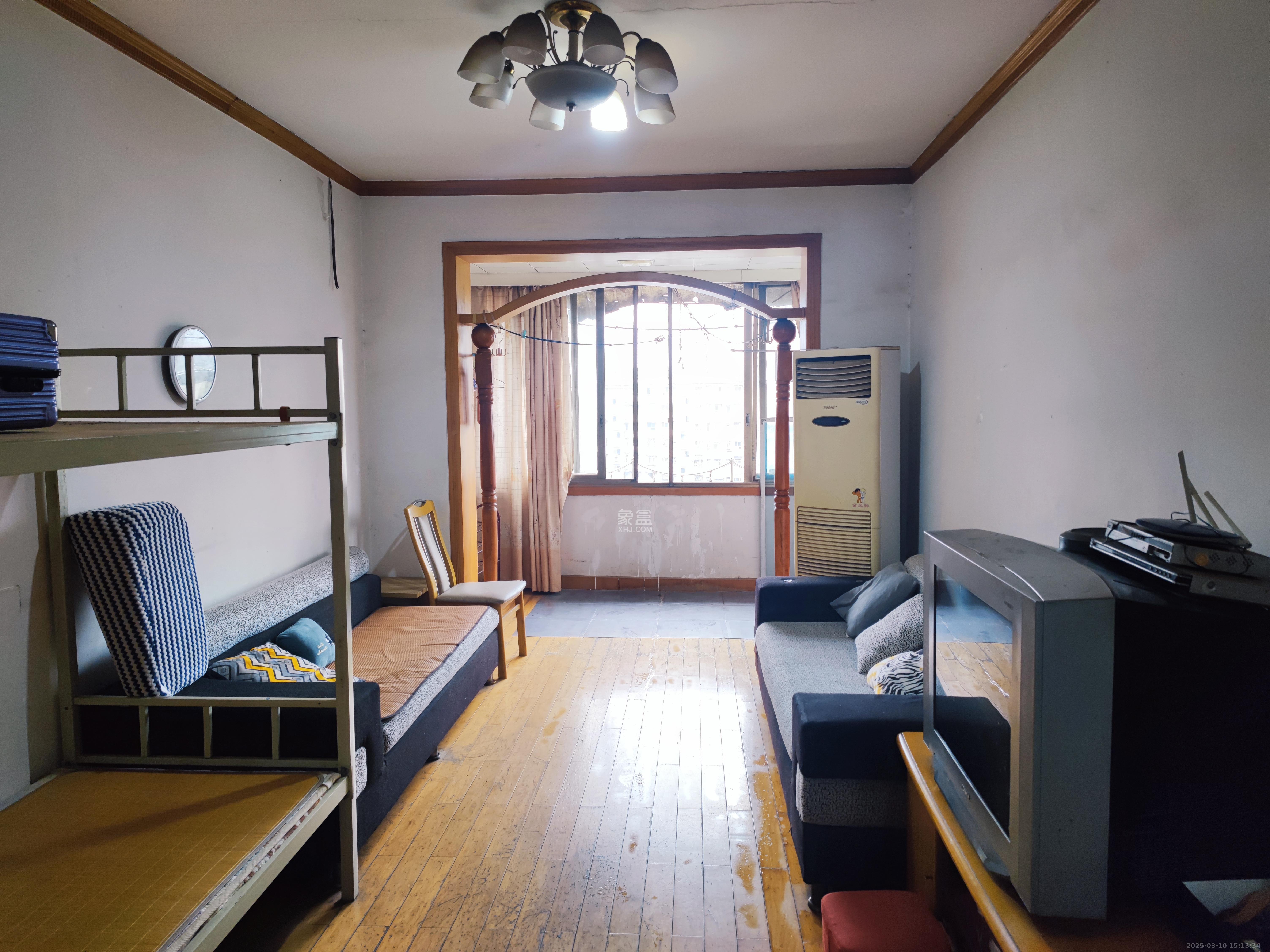 省卫生厅宿舍 3室2厅1卫 2000.0元/月 省卫生厅宿舍 3室2厅1卫 2000.0元/月室内图