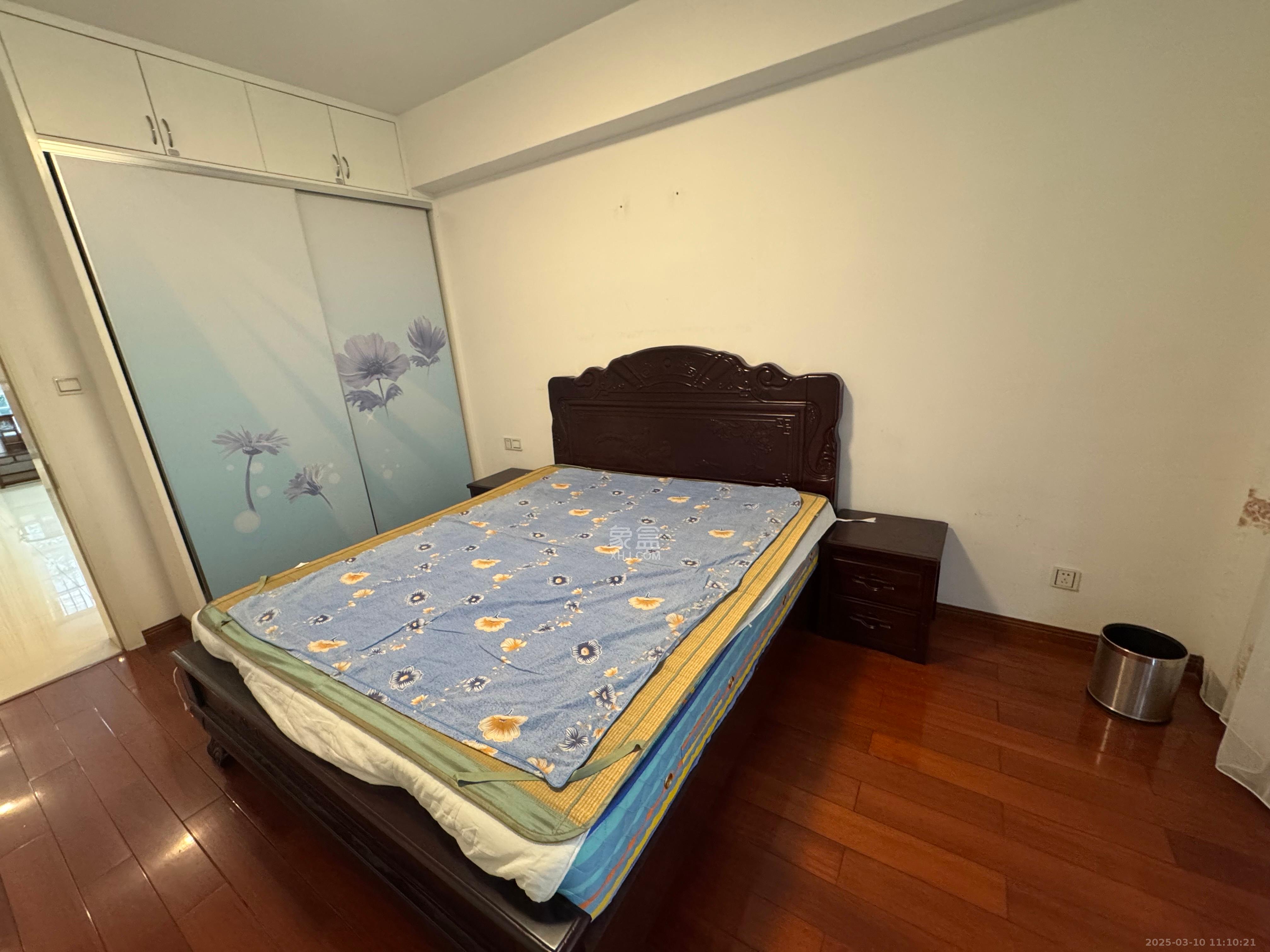 华银园 3室2厅2卫 3000.0元/月 华银园 3室2厅2卫 3000.0元/月室内图