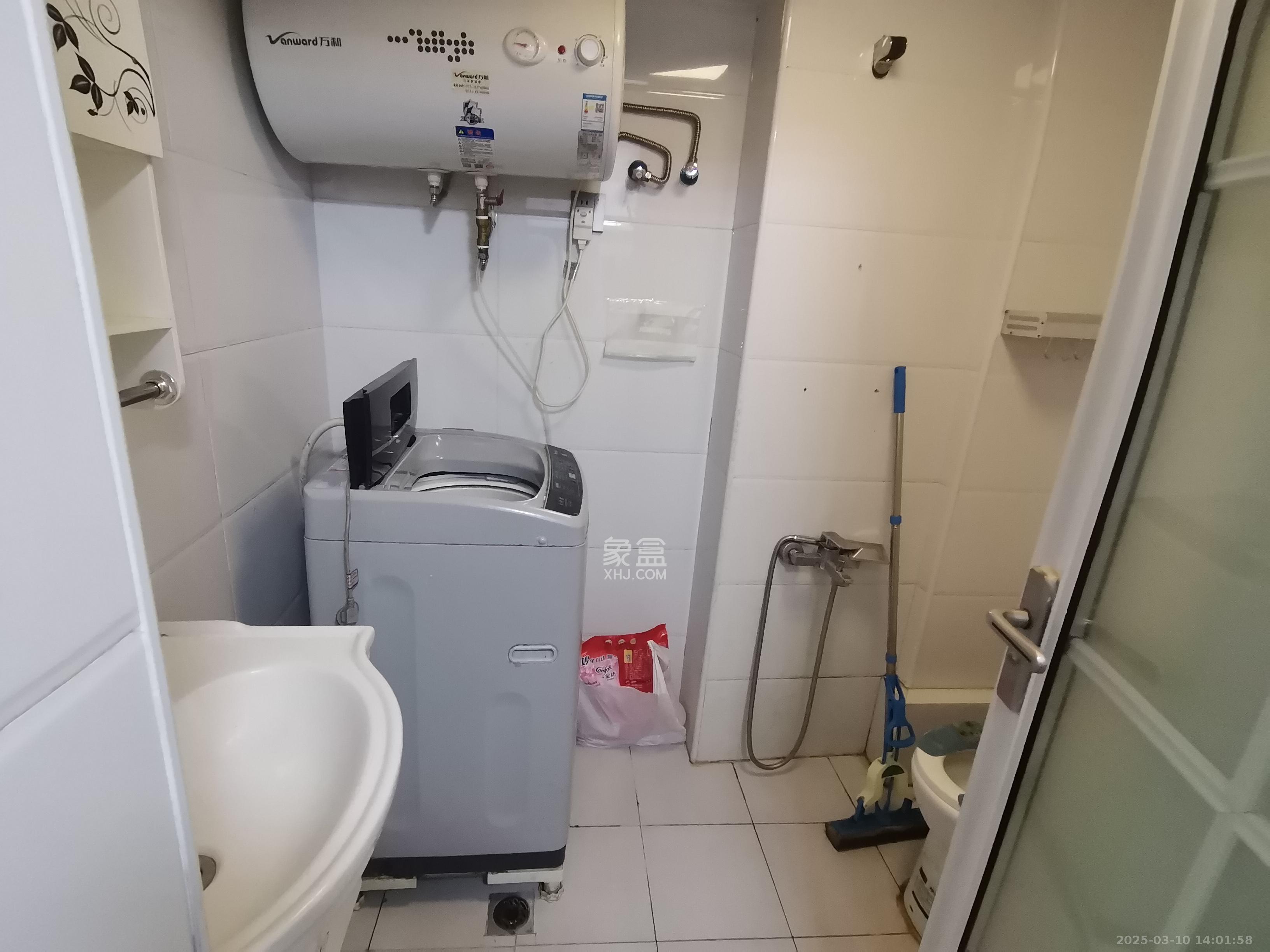 兰亭湾畔  1室0厅0卫   1800.00元/月室内图