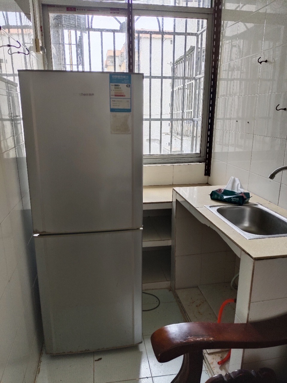 万福新村 2室2厅1卫 61.0万 万福新村 2室2厅1卫 61.0万客厅