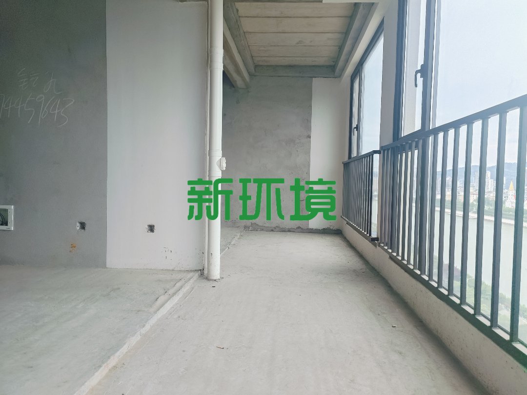 江与城 4室2厅2卫 118.0万 江与城 4室2厅2卫 118.0万客厅