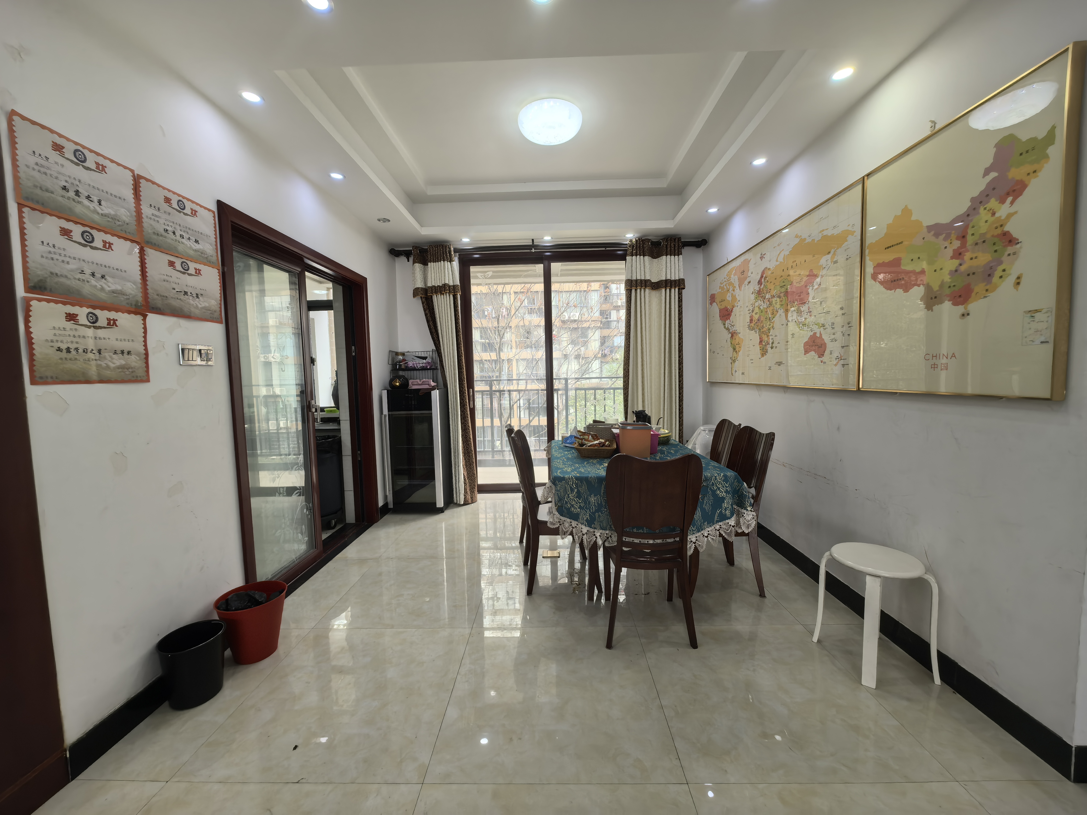 鑫成君泰 4室2厅2卫 98.0万 鑫成君泰 4室2厅2卫 98.0万客厅