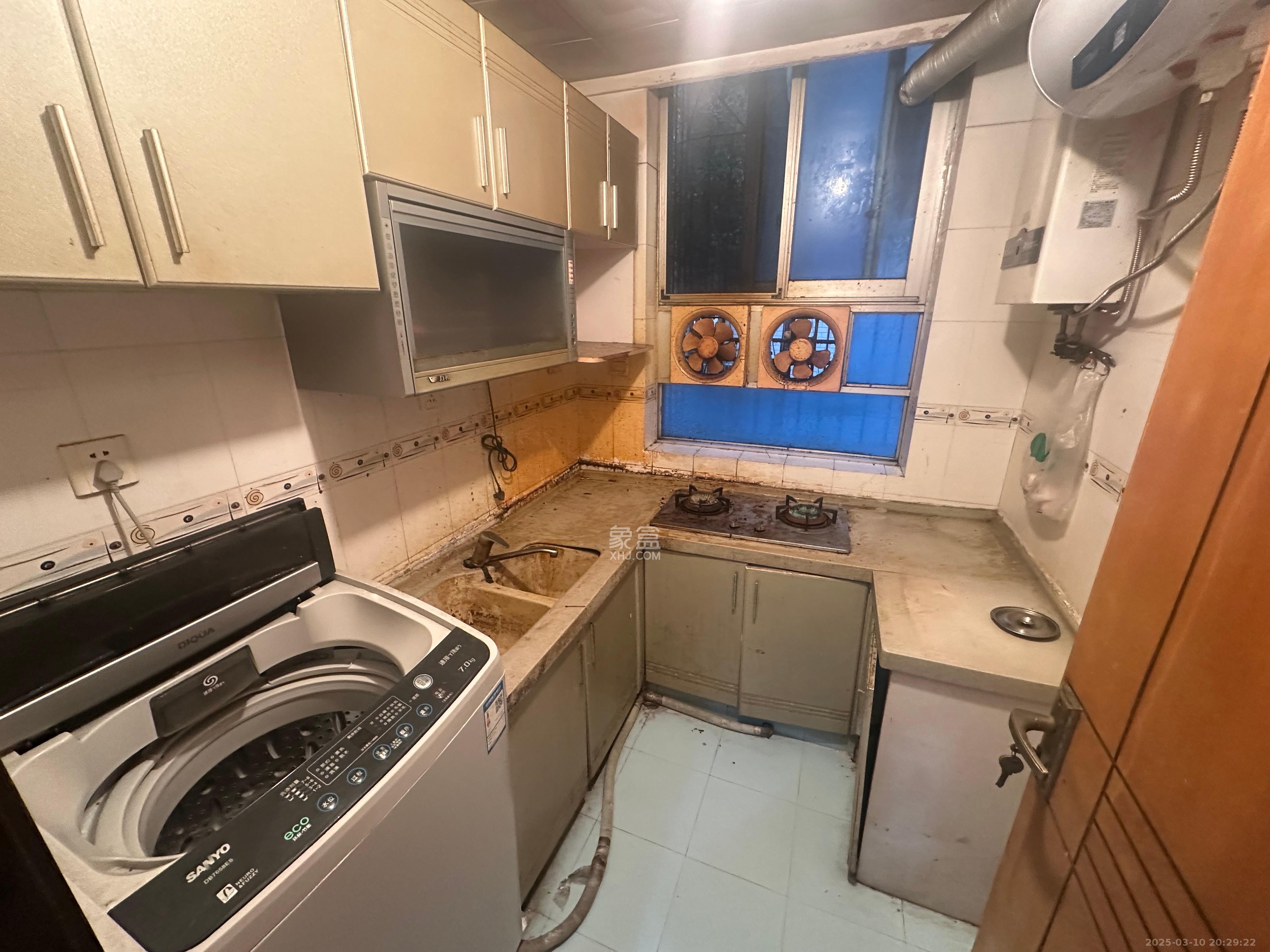 窑塘新村 1室0厅0卫 2000.0元/月 窑塘新村 1室0厅0卫 2000.0元/月室内图