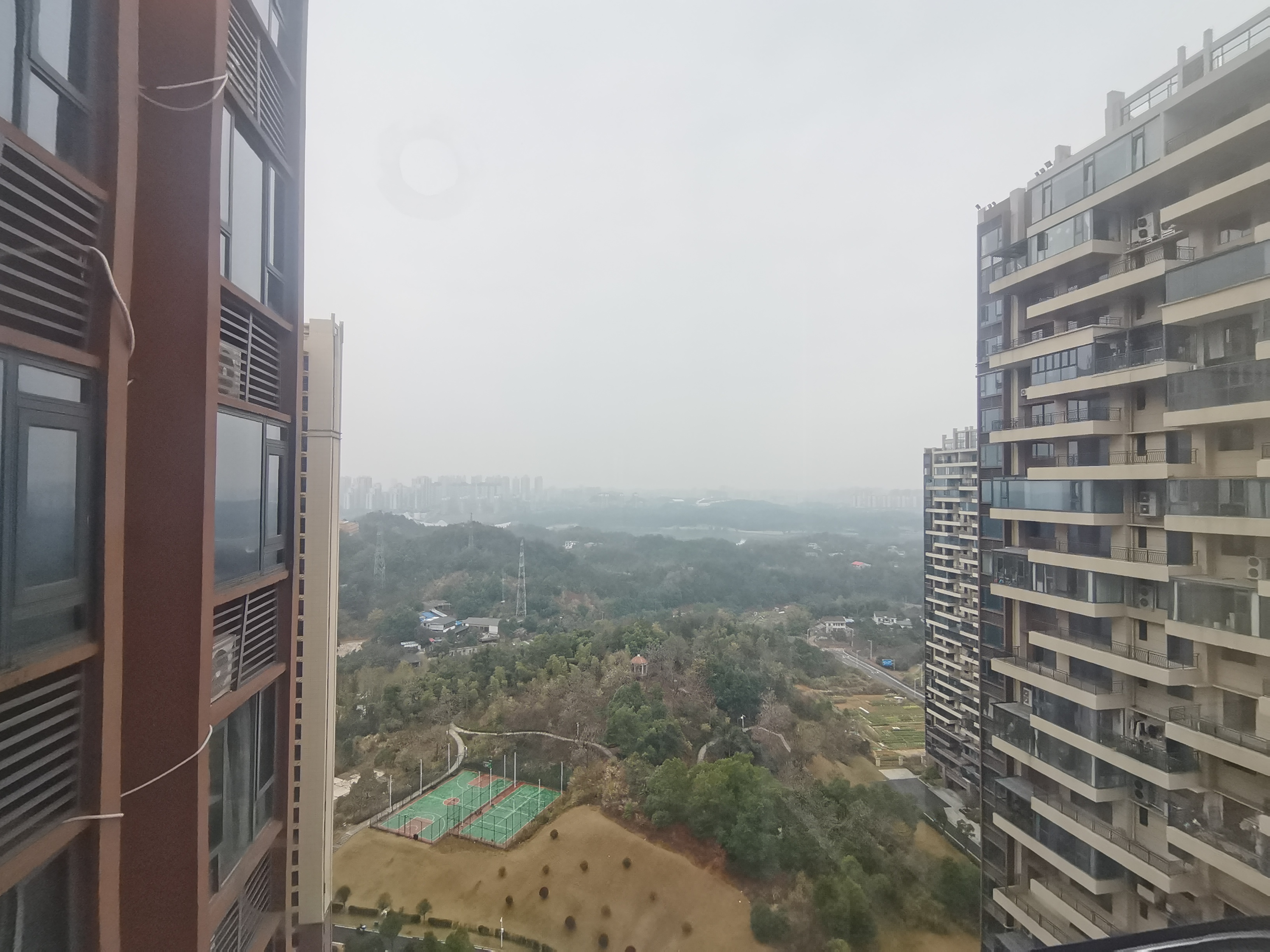 碧桂园梓山府 4室2厅2卫 2600.0元/月 碧桂园梓山府 4室2厅2卫 2600.0元/月室内图